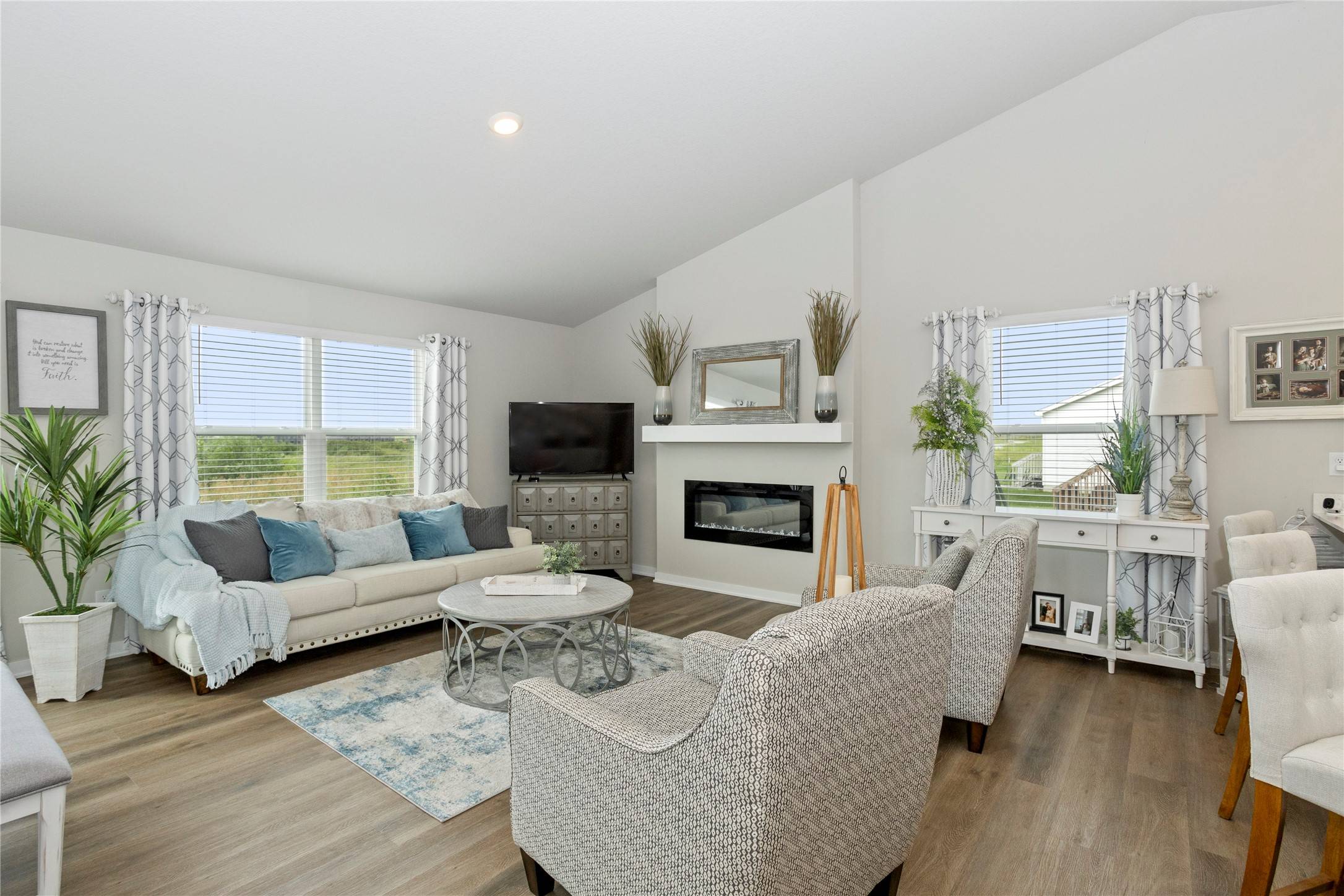 Waukee, IA 50263,1110 Bel Aire Court