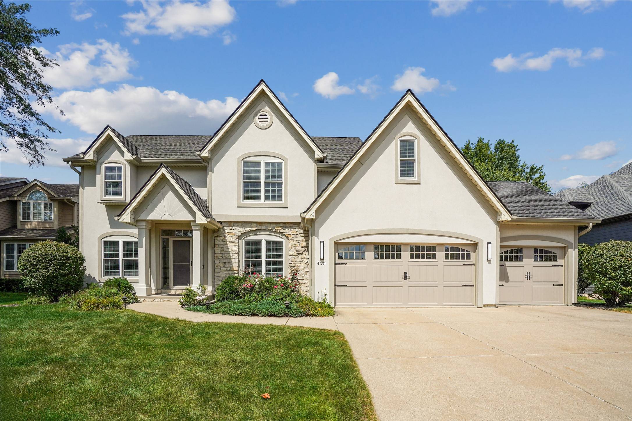 West Des Moines, IA 50265,4651 Oakwood Lane