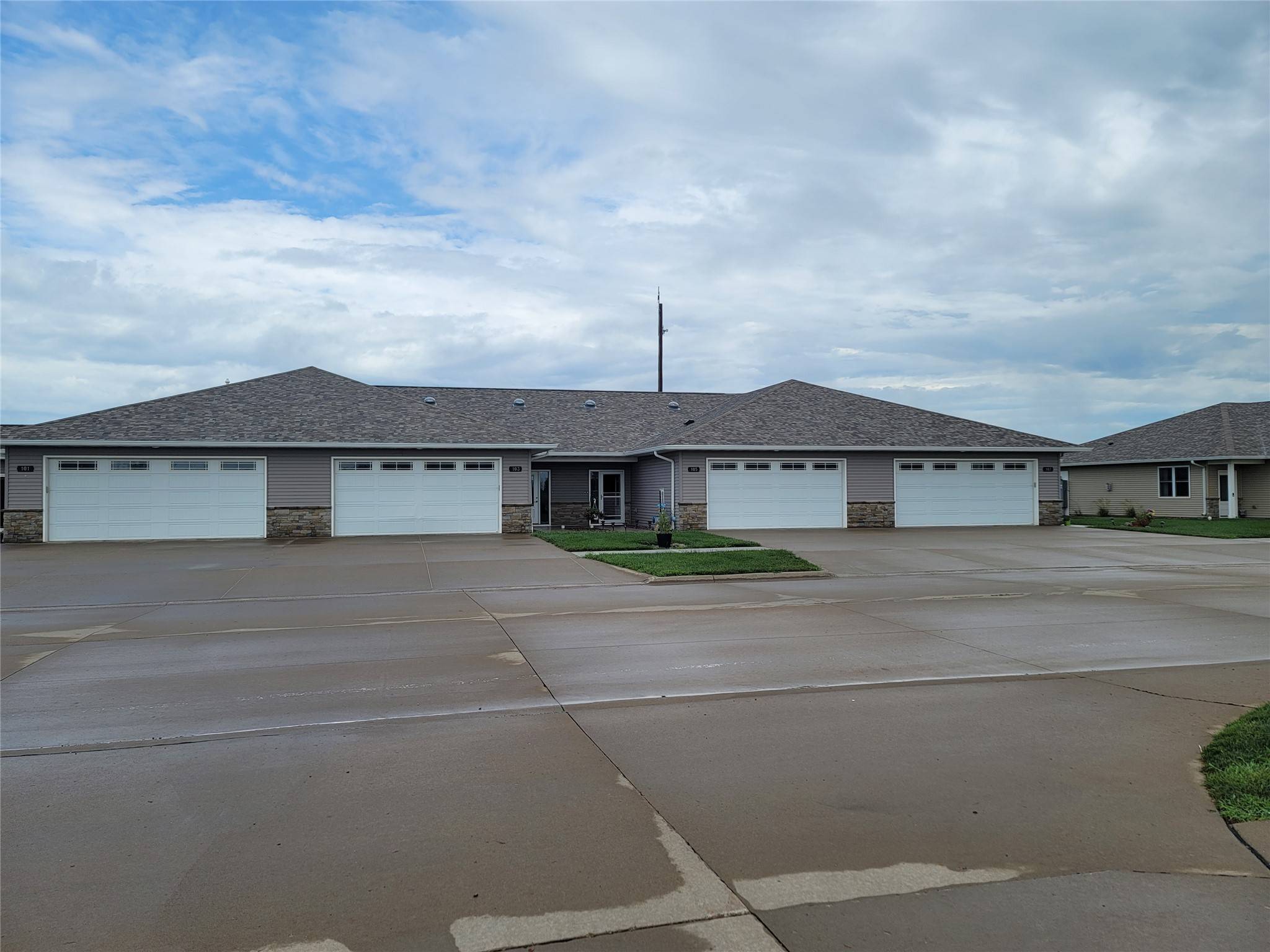 Fairfield, IA 52556,105 E Lincoln Avenue