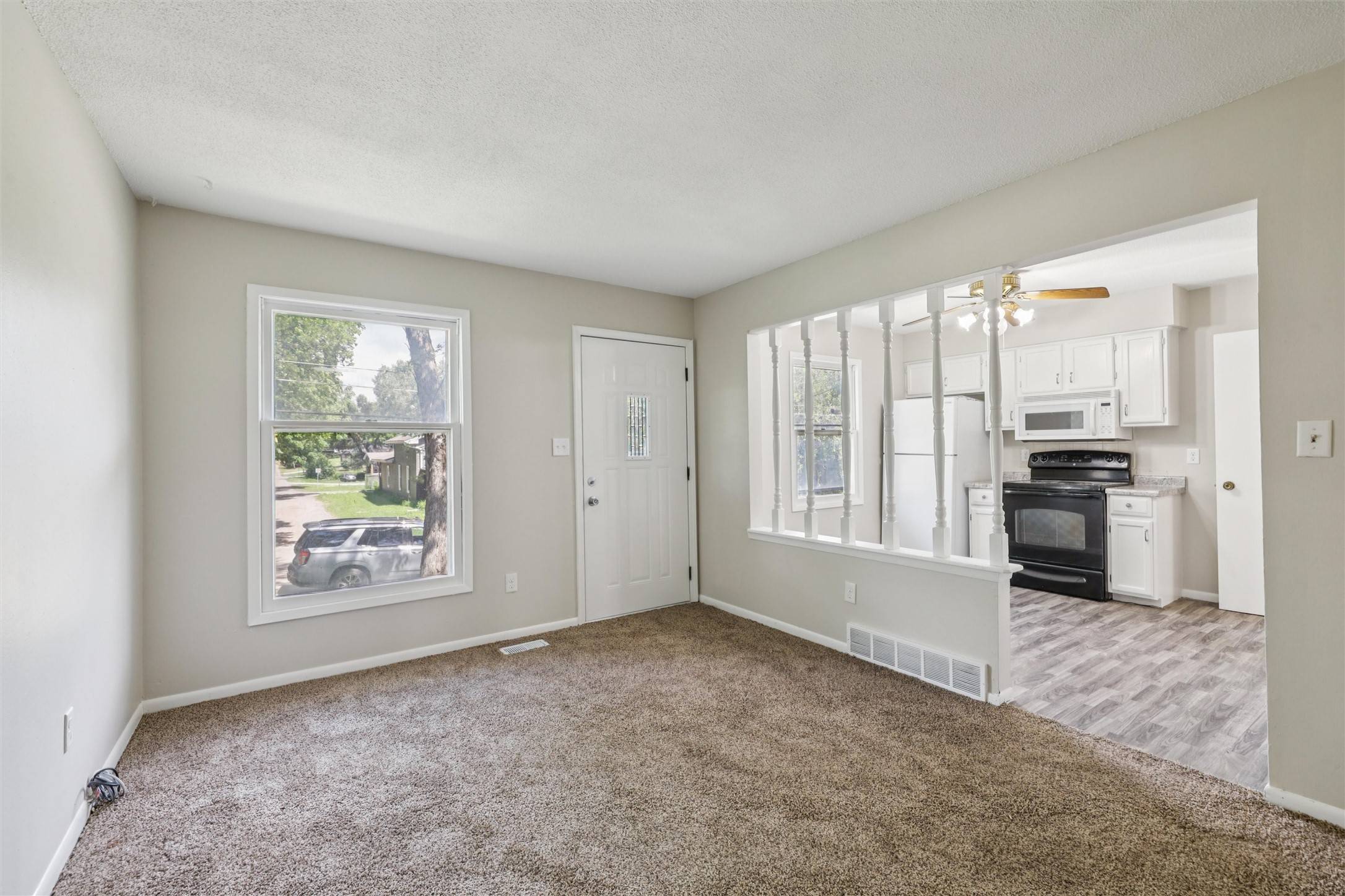 Des Moines, IA 50315,930 Emma Avenue