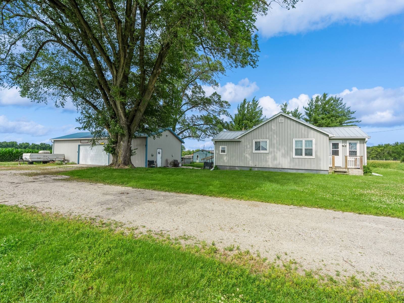 Colfax, IA 50054,11213 Orchard Avenue