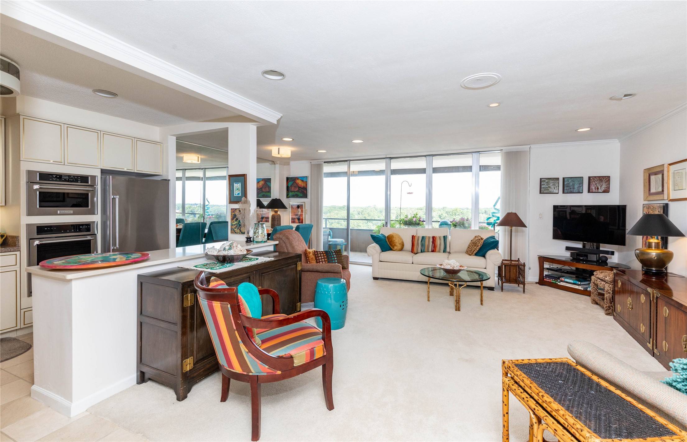 Des Moines, IA 50312,3663 Grand Avenue #1001