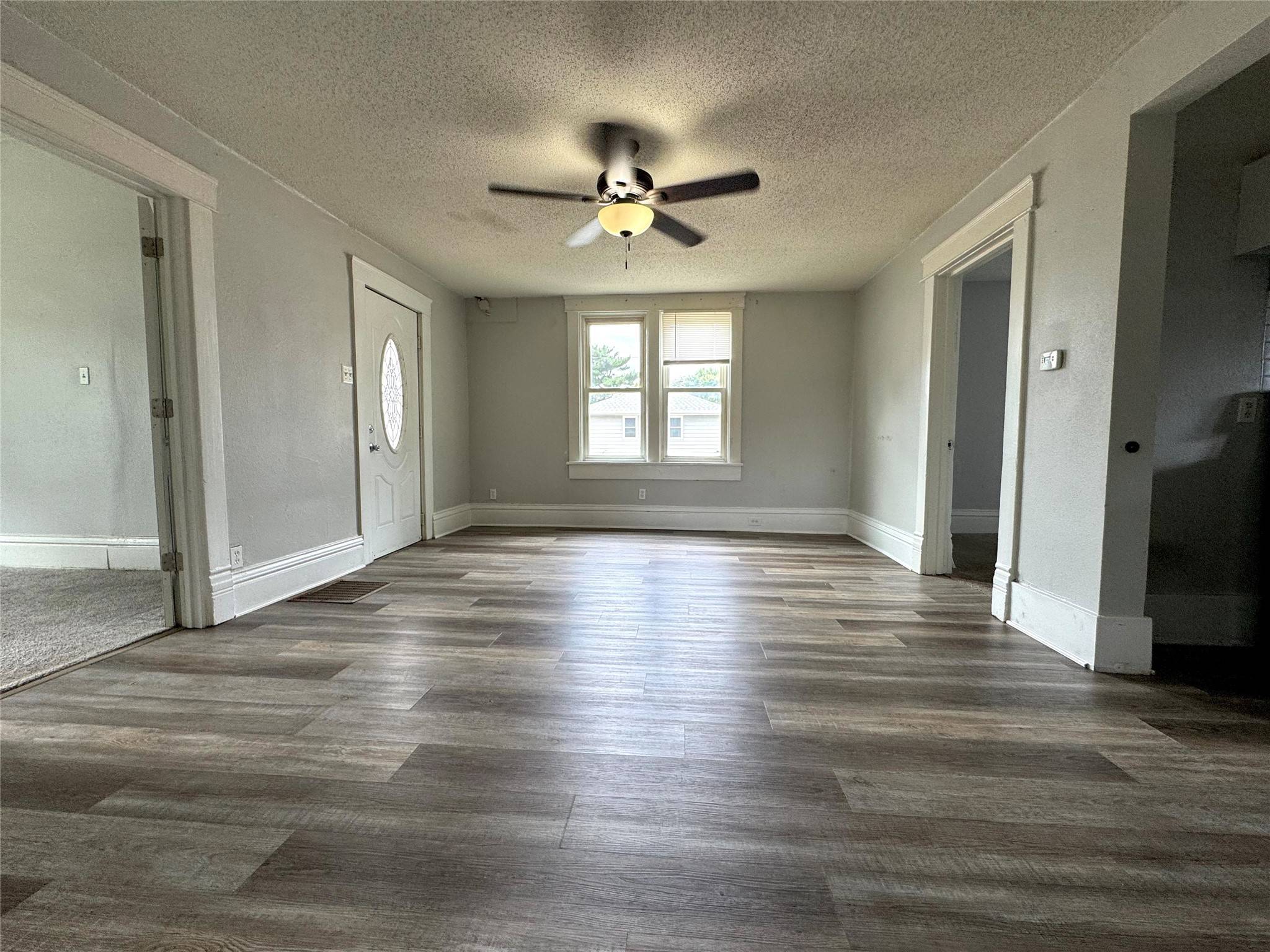 Des Moines, IA 50315,800 E Edison Avenue