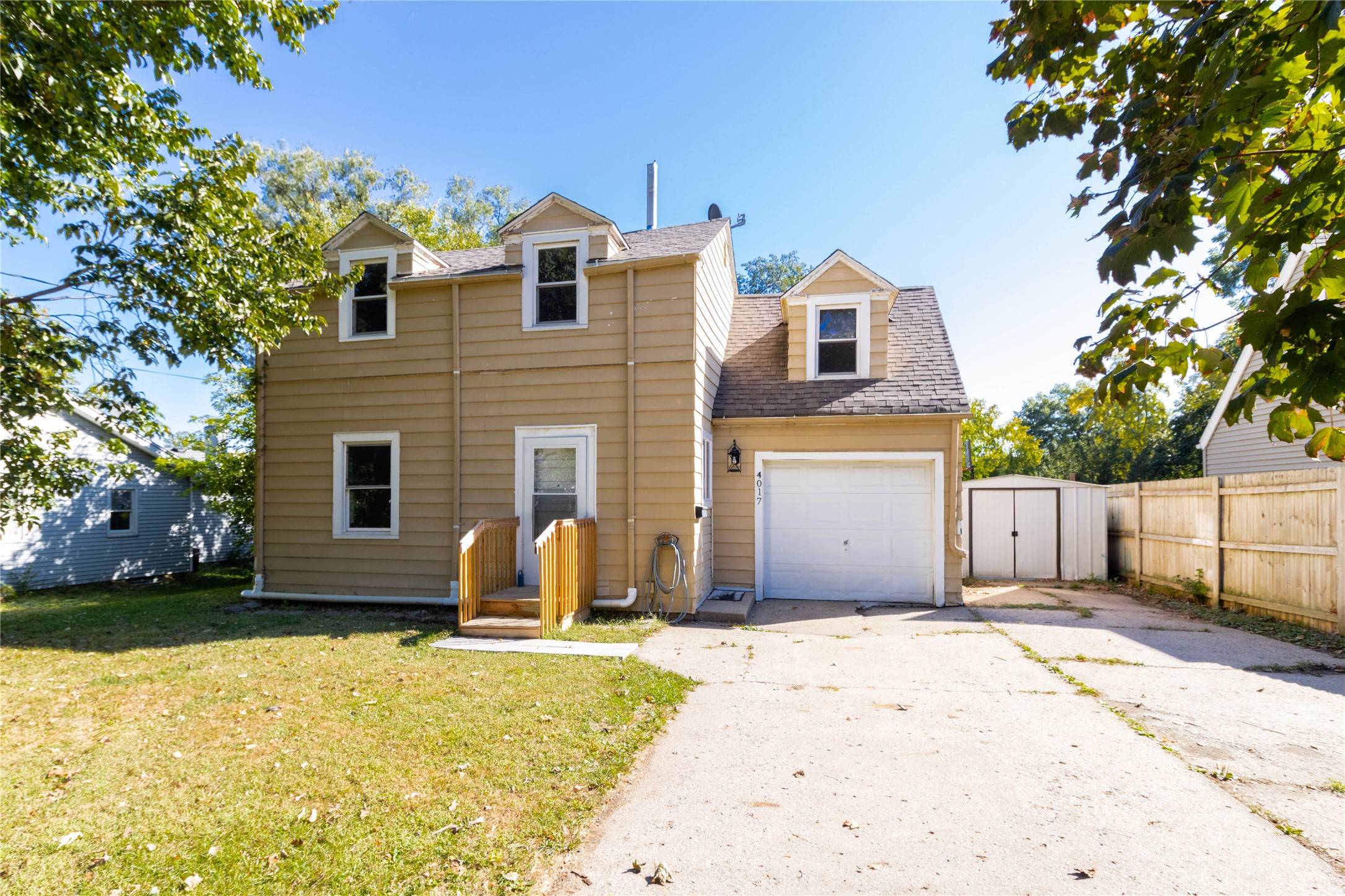 Urbandale, IA 50322,4017 68th Street