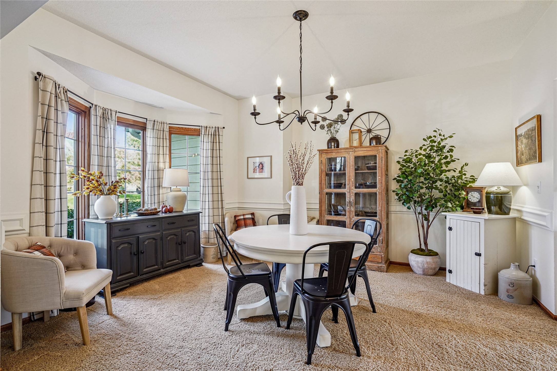 West Des Moines, IA 50266,139 56th Street