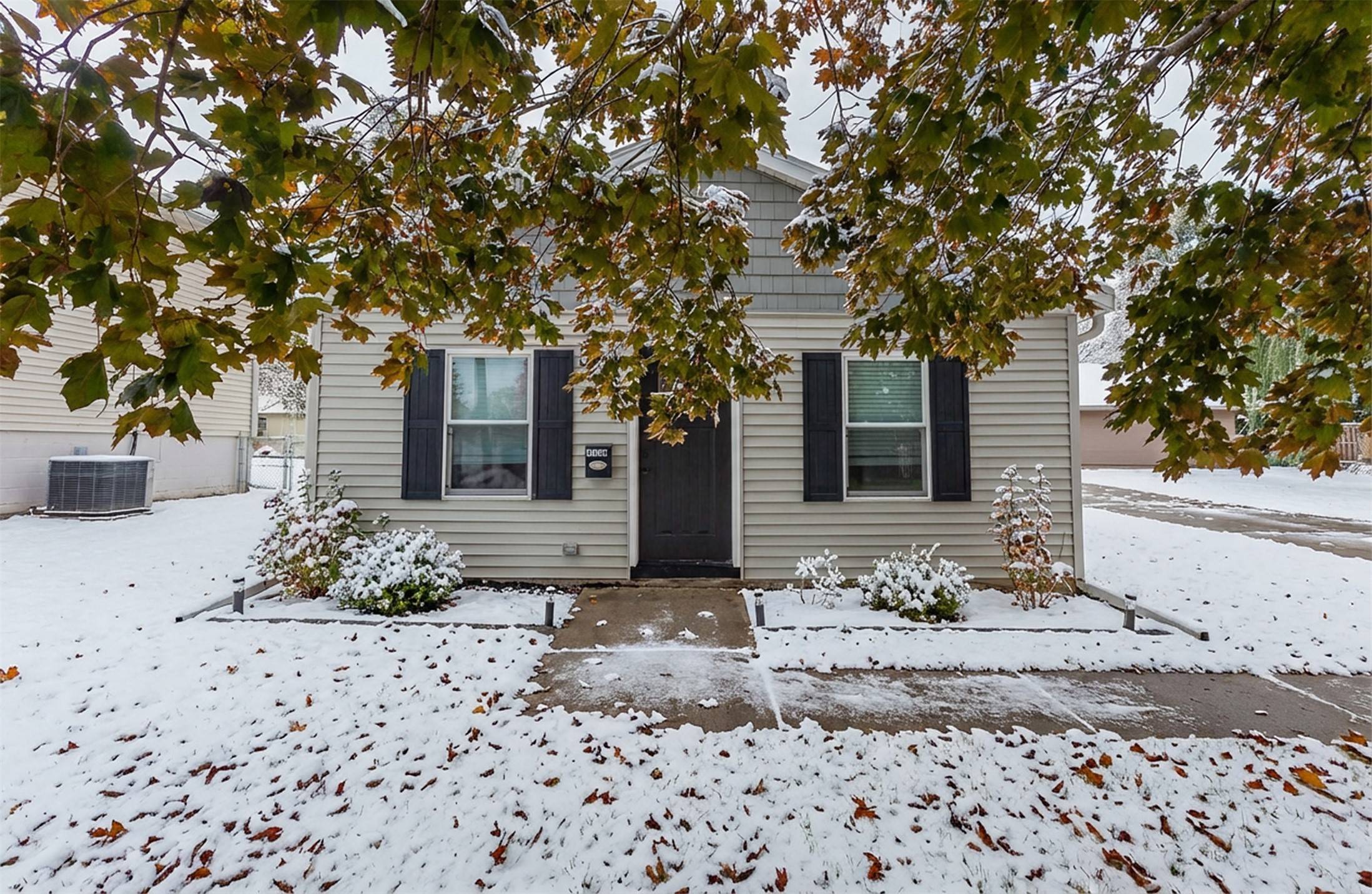 Urbandale, IA 50322,4104 69th Street