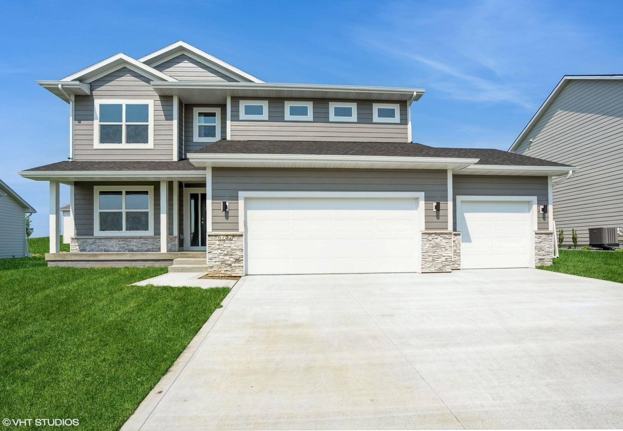 Johnston, IA 50131,6732 Bright Street