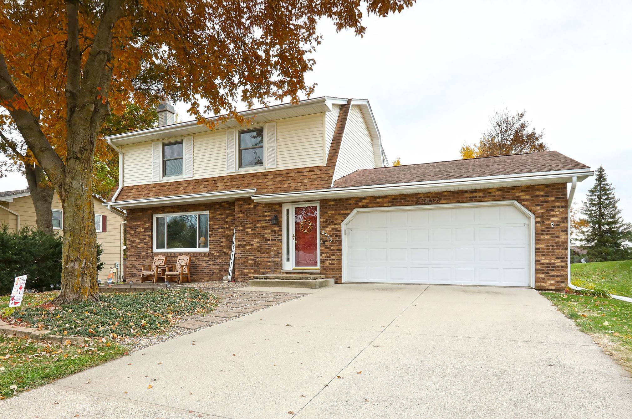 Perry, IA 50220,2423 Iowa Street