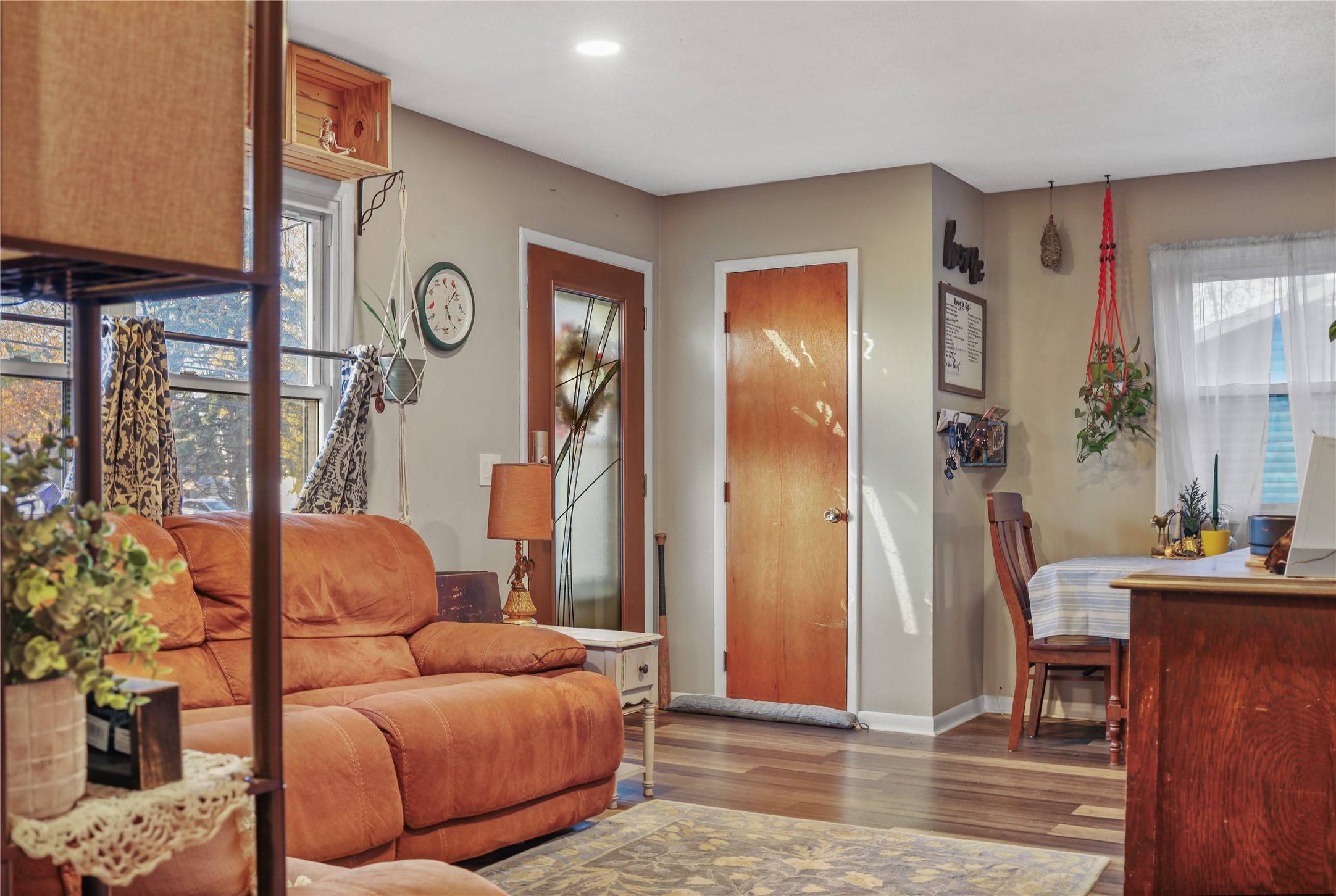 Des Moines, IA 50317,2503 E 24th Street