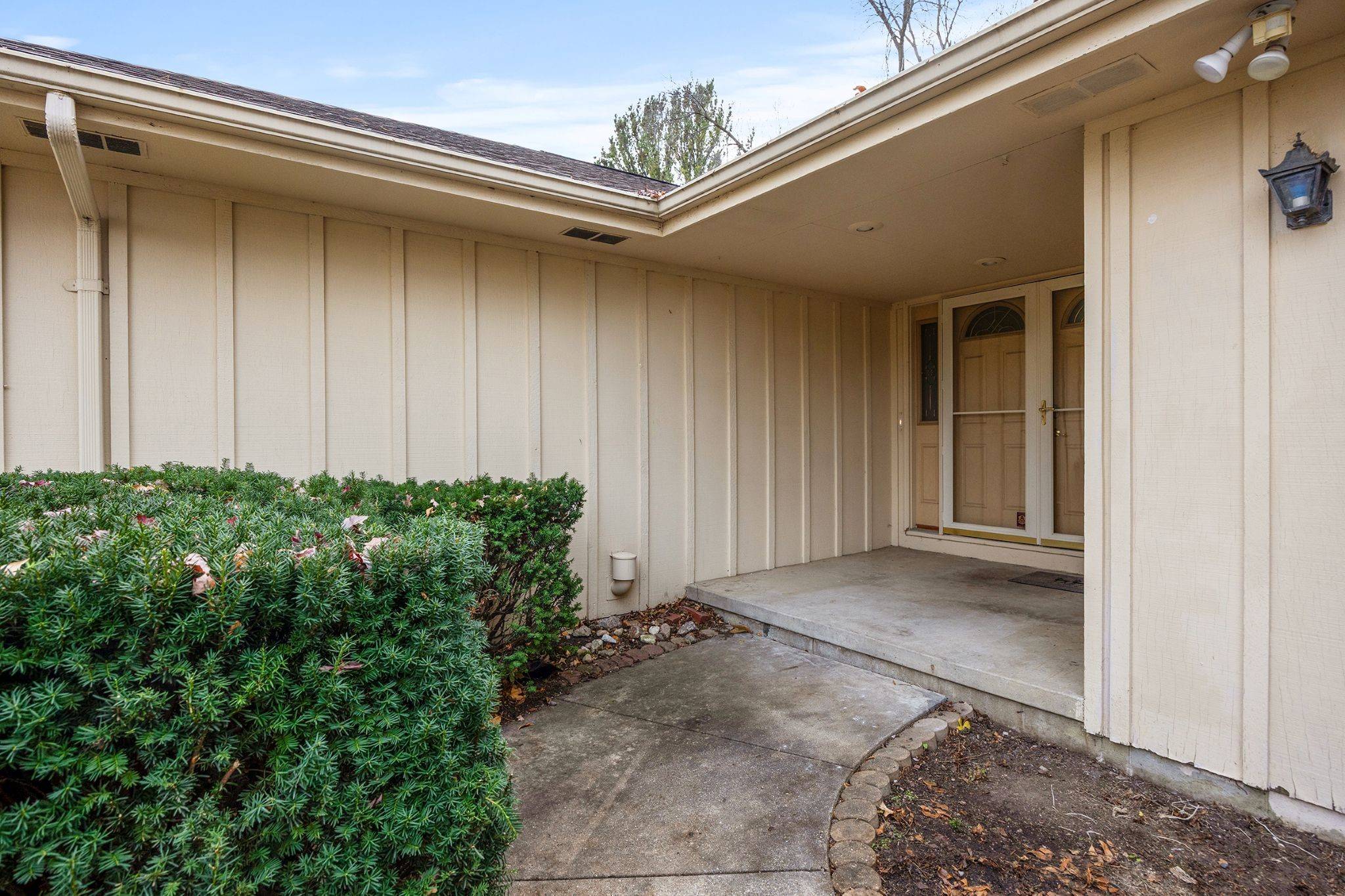 Urbandale, IA 50322,4508 74th Street