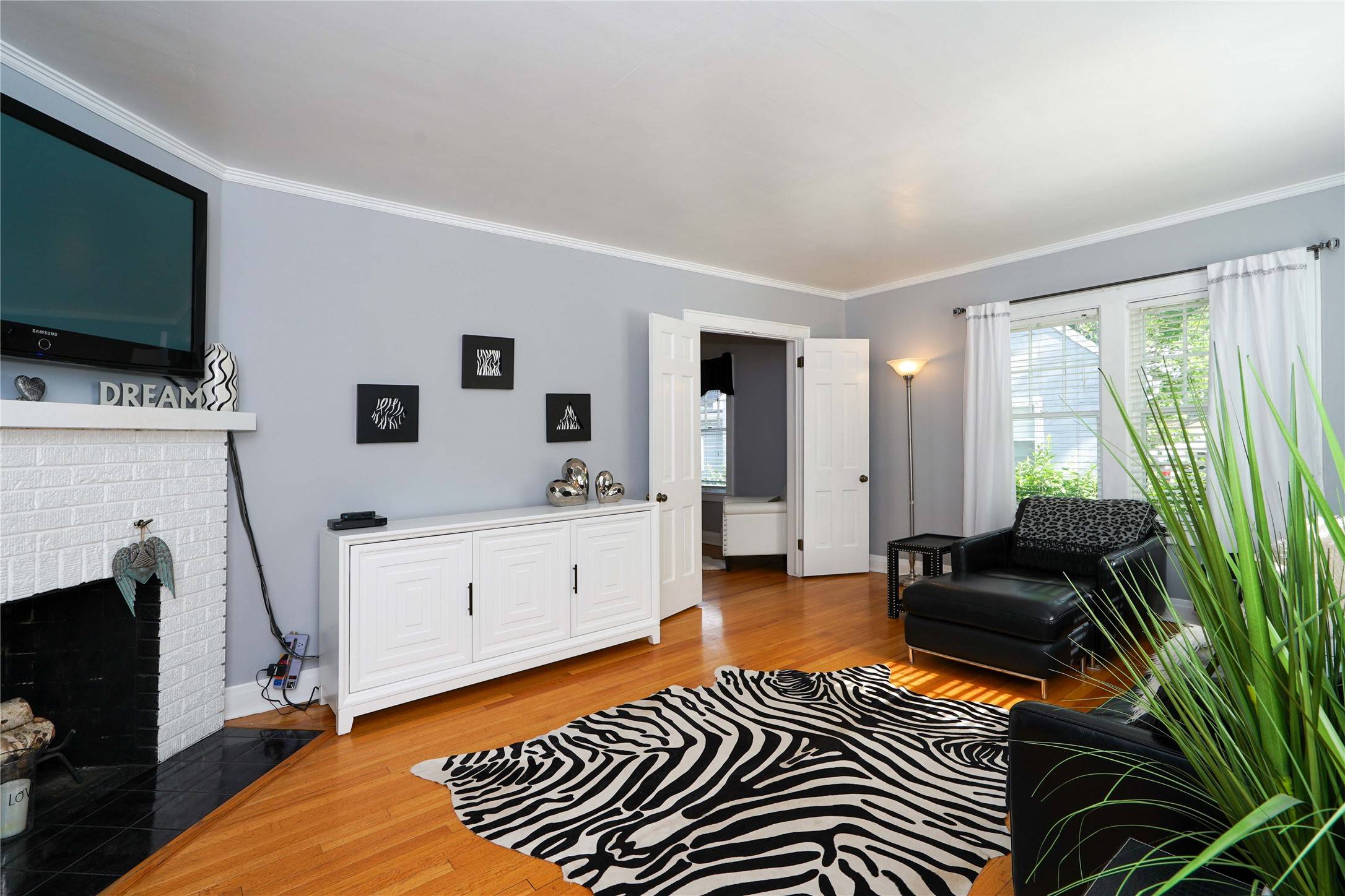 Newton, IA 50208,726 W 9th Street S