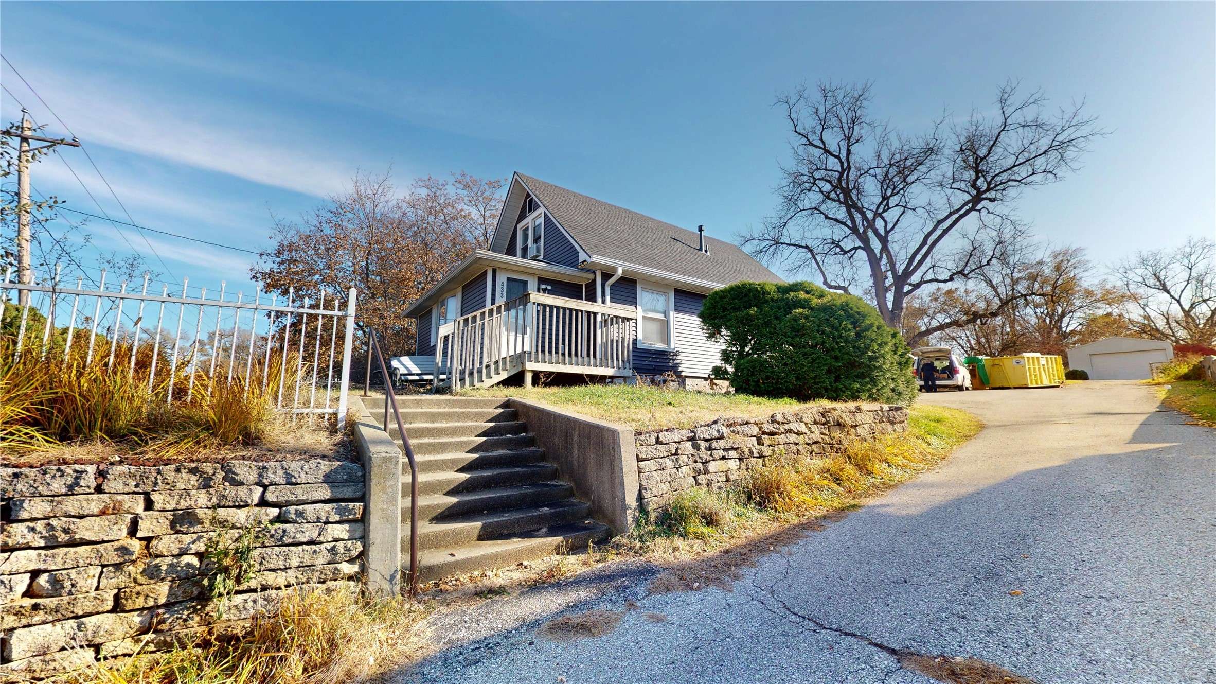 Des Moines, IA 50315,433 E Payton Avenue