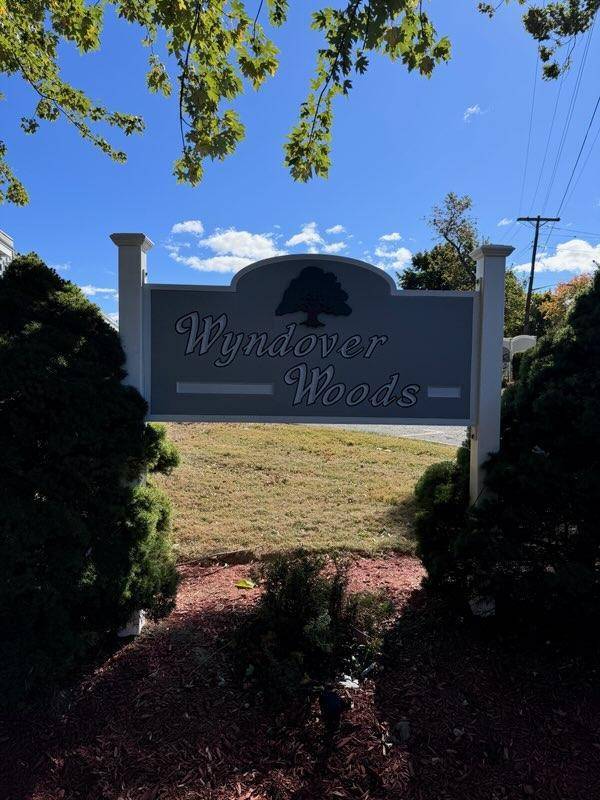 White Plains, NY 10603,9 Wyndover Woods LN #20