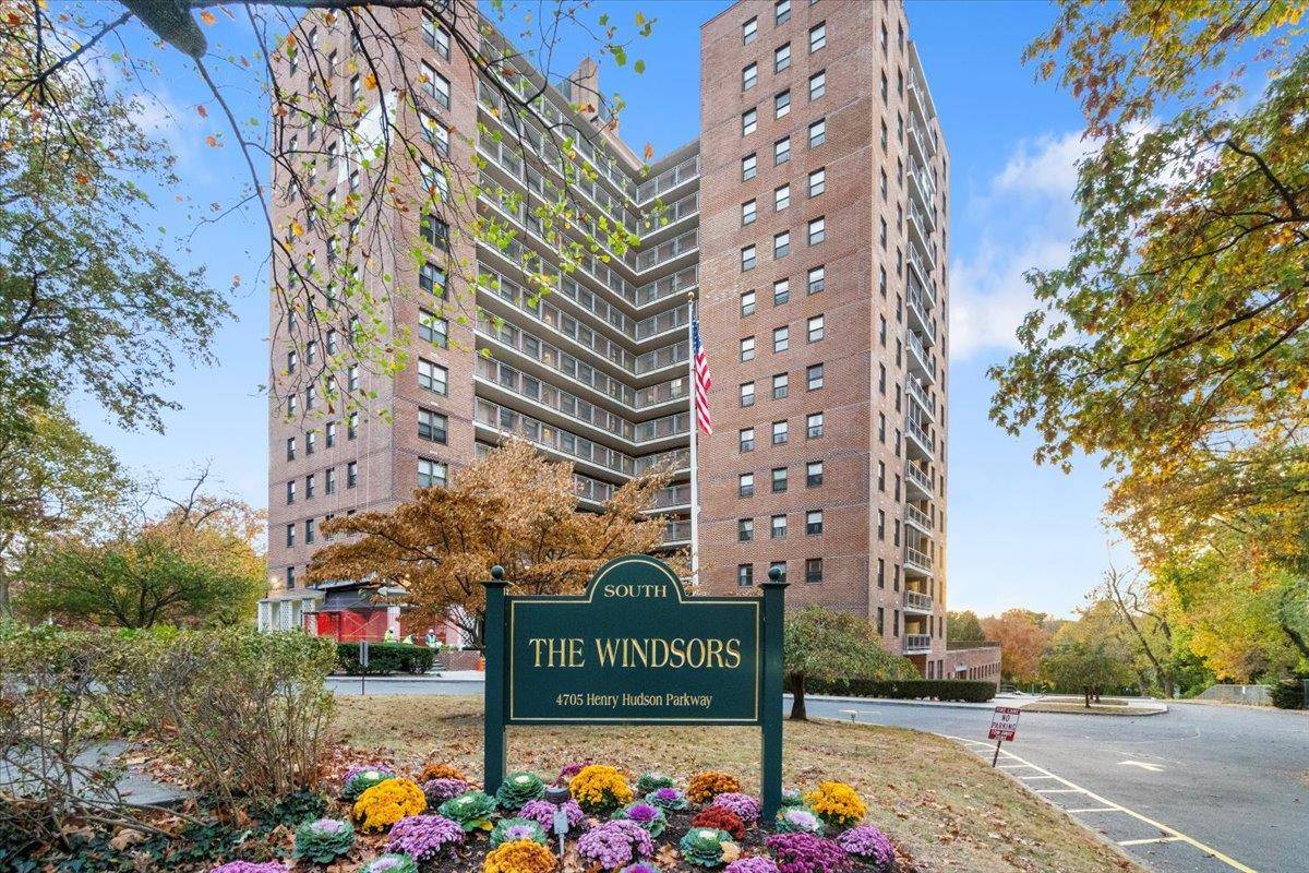 Bronx, NY 10471,4705 Henry Hudson Pkwy #3D