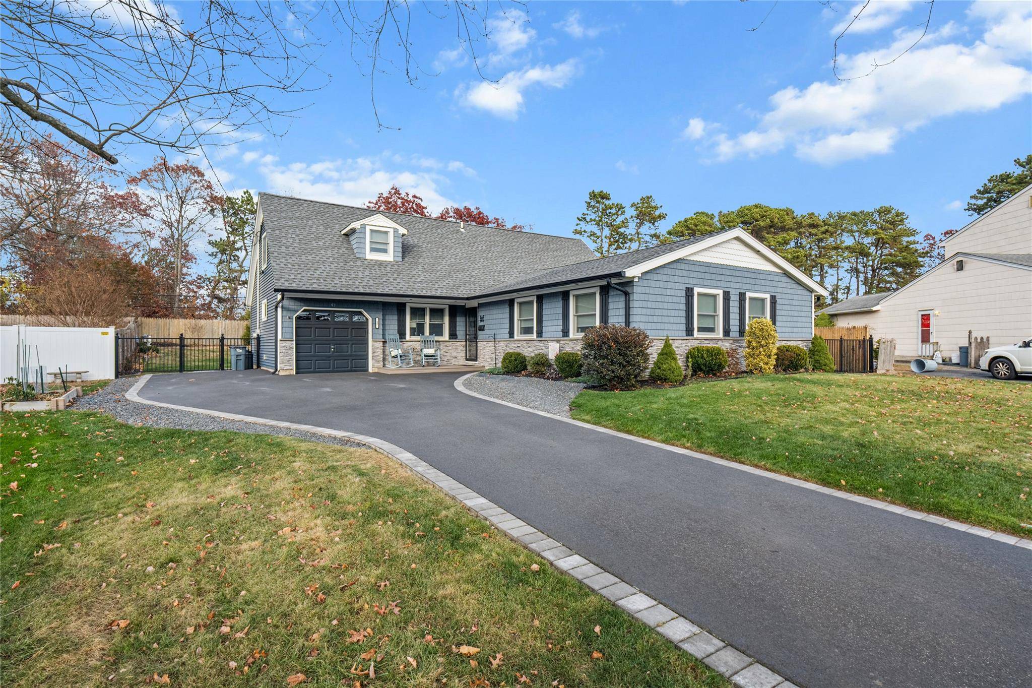 Sayville, NY 11782,49 Potomac Lane