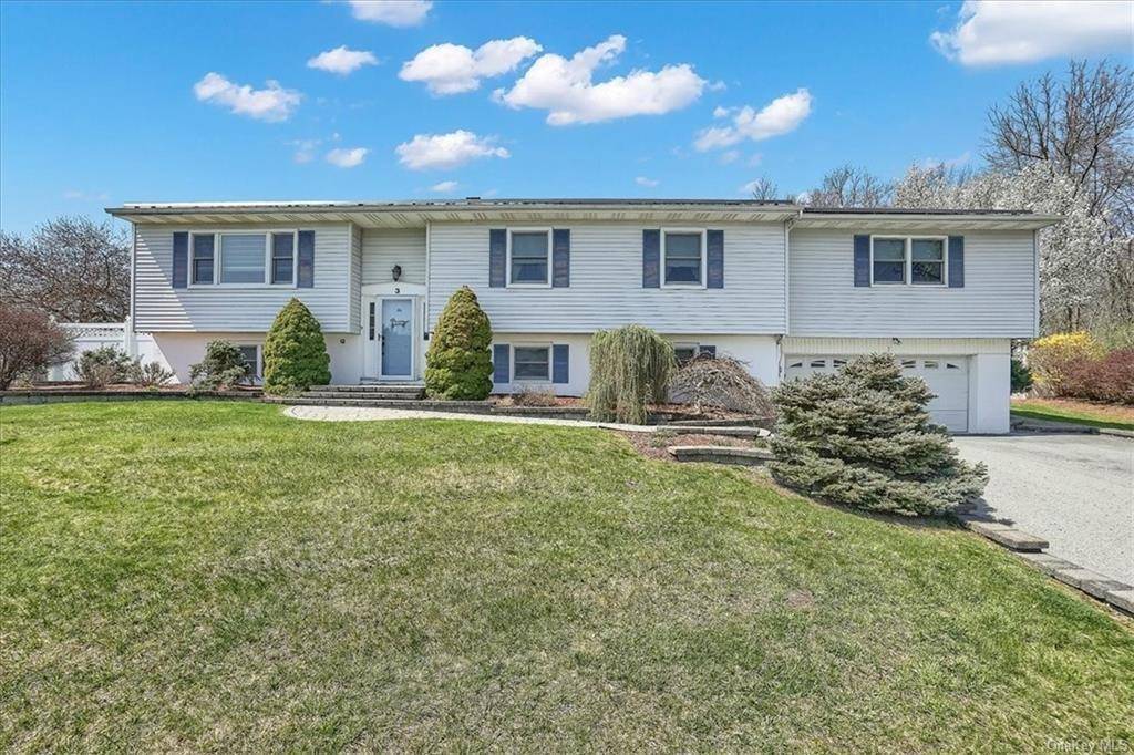 Washingtonville, NY 10992,3 Yarmouth CT