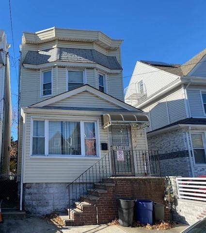 Richmond Hill, NY 11418,8746 109 ST