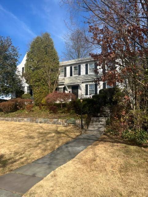 New Rochelle, NY 10801,52 Laurel PL