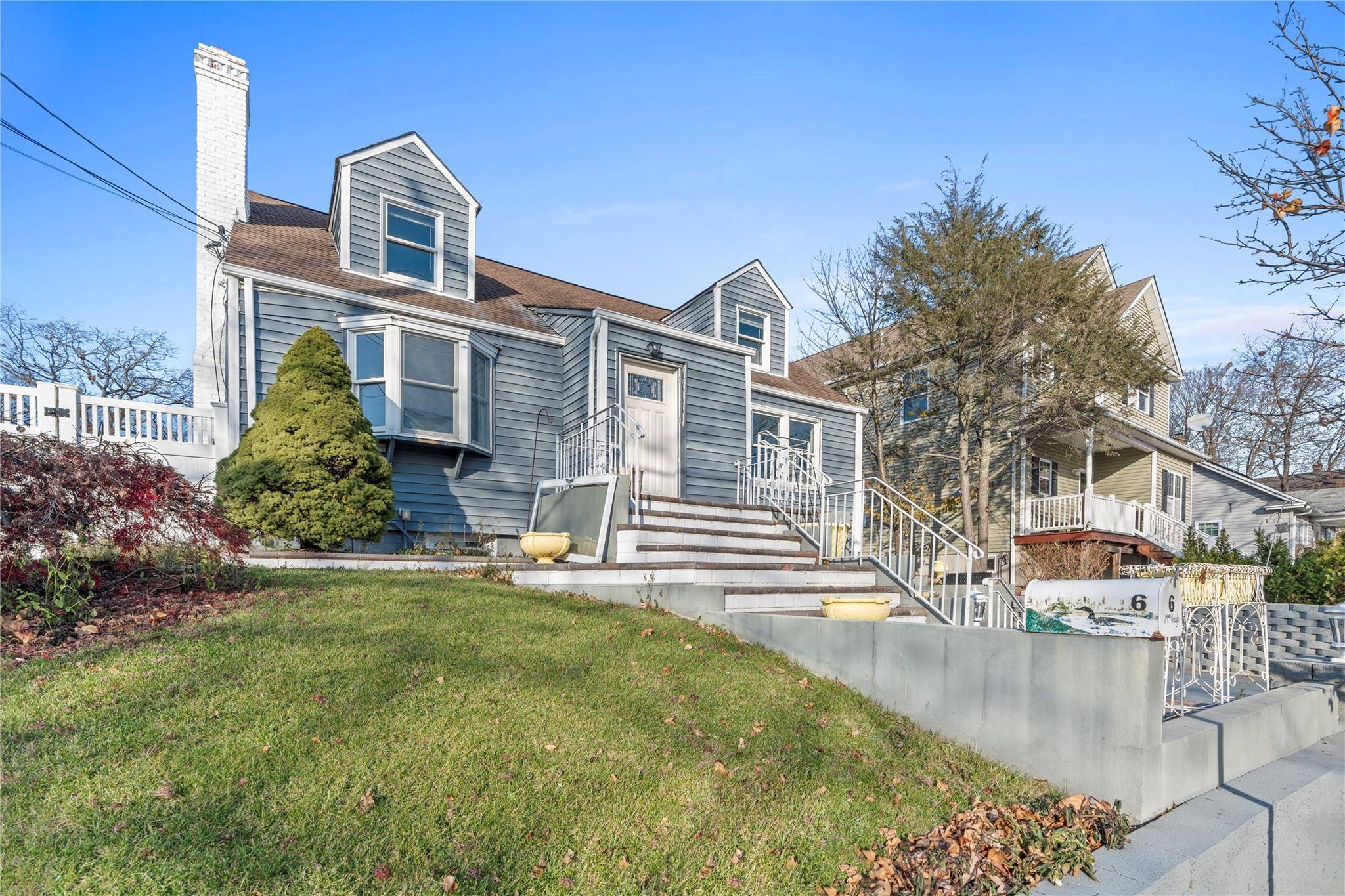 Huntington Station, NY 11746,6 May ST