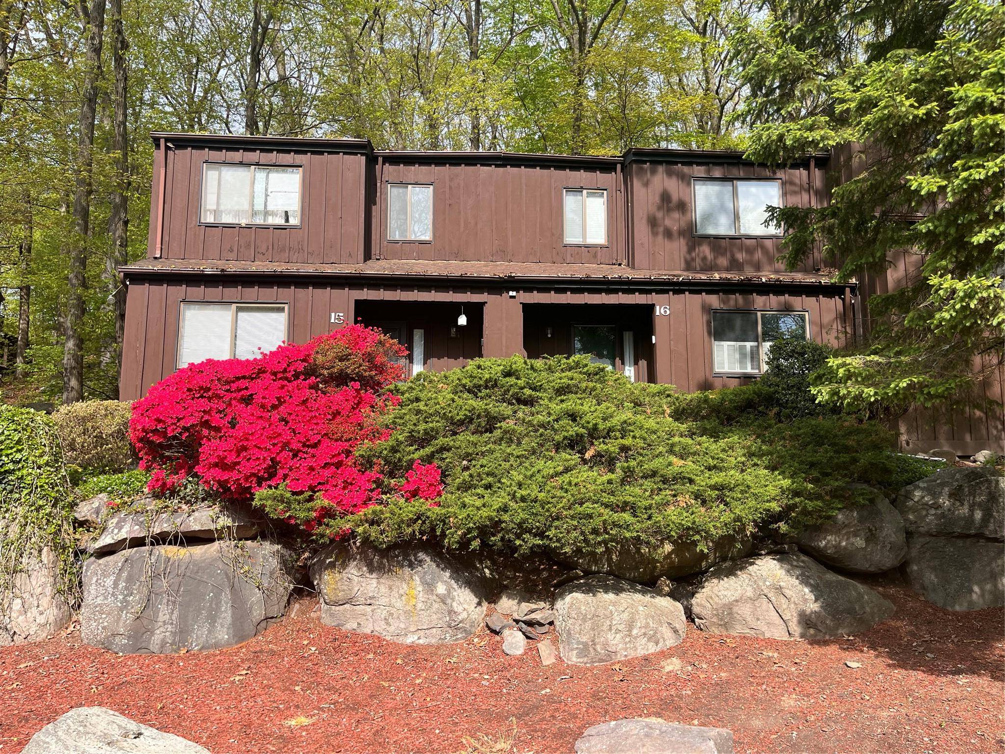 Highland Mills, NY 10930,16 Terra CT