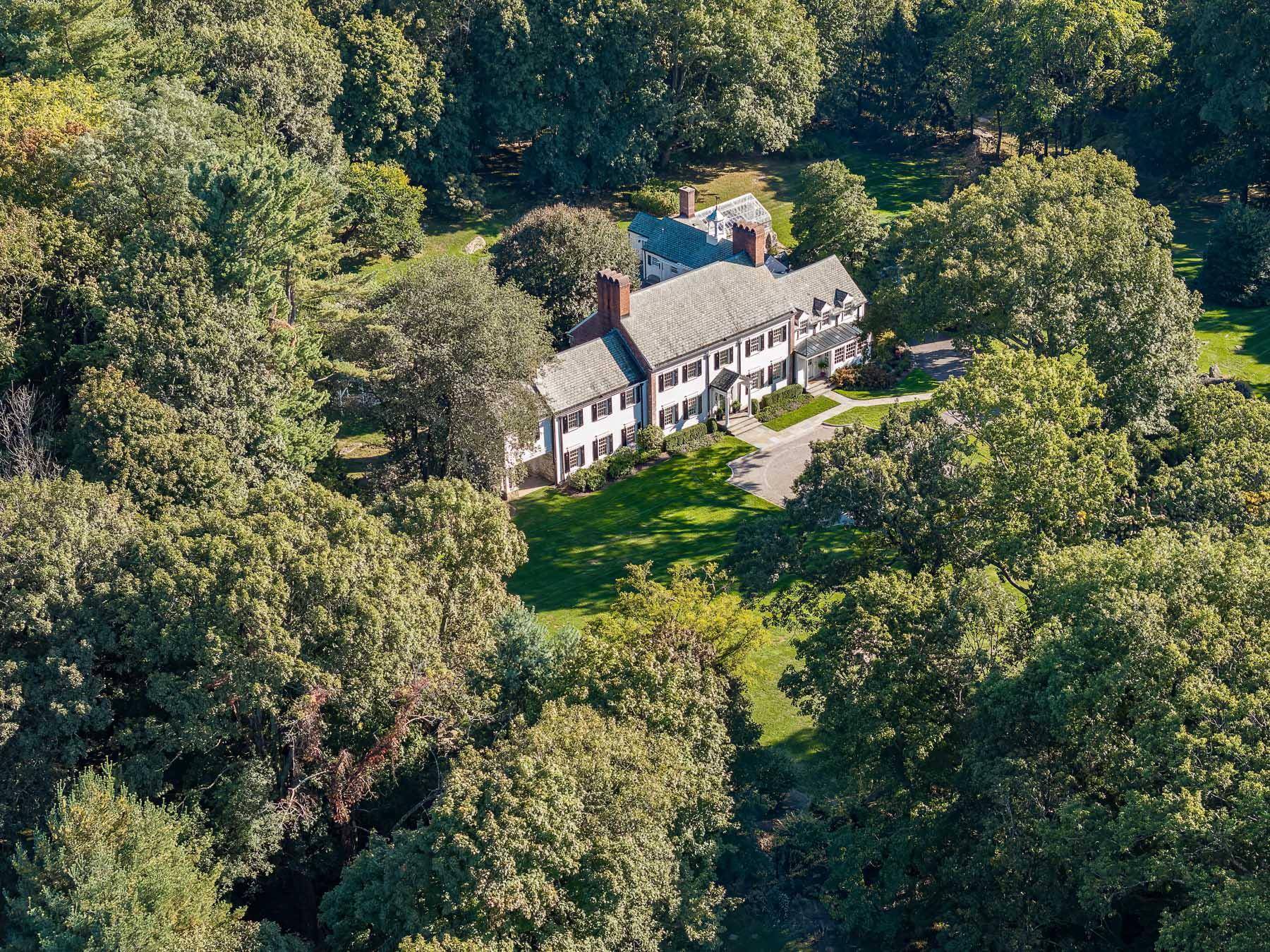 Briarcliff Manor, NY 10510,177 Old Briarcliff RD