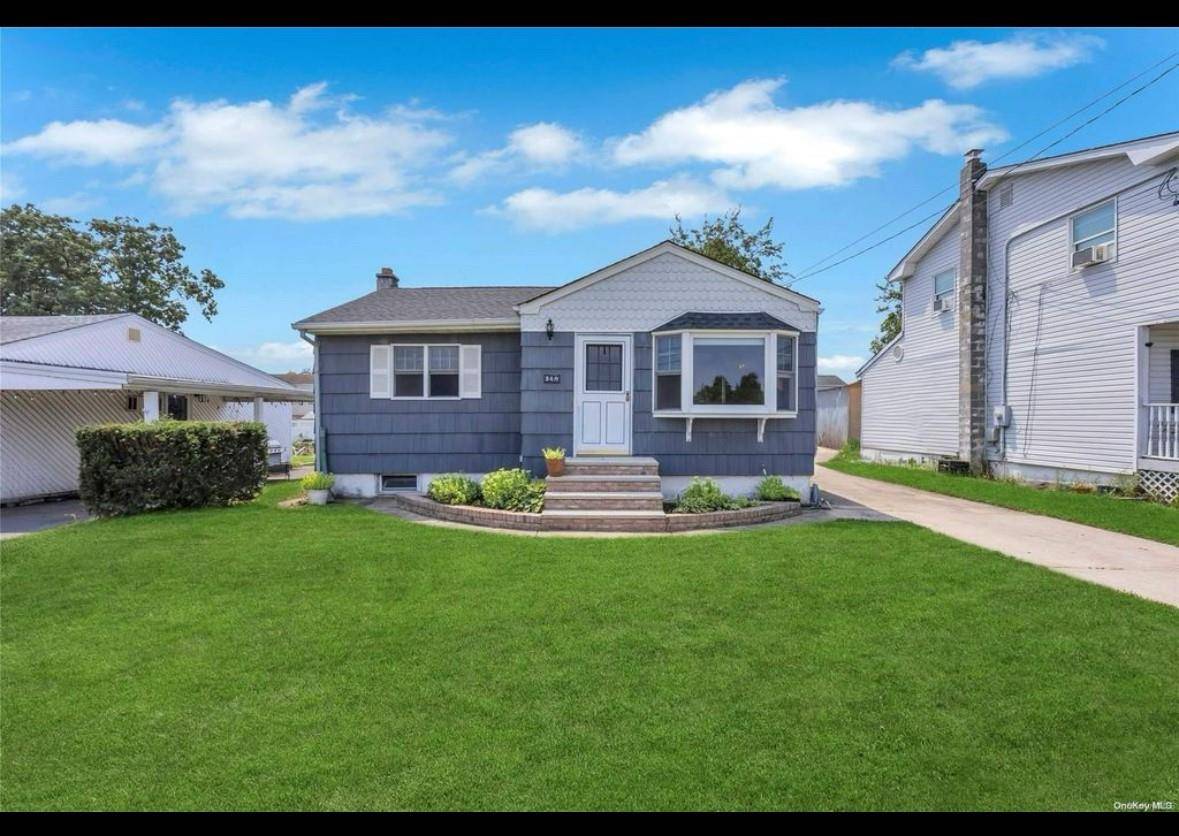 Lindenhurst, NY 11757,549 N Monroe Avenue