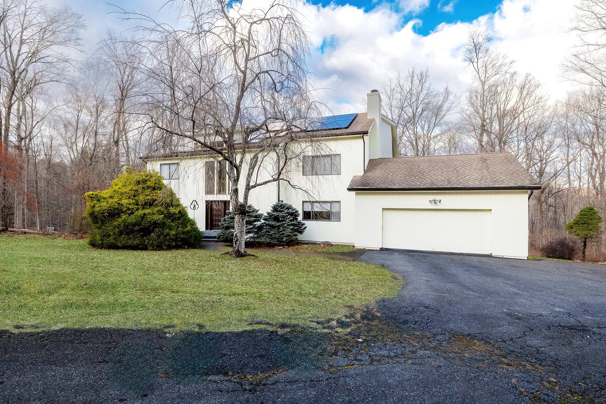 Amawalk, NY 10501,13 Bedell RD