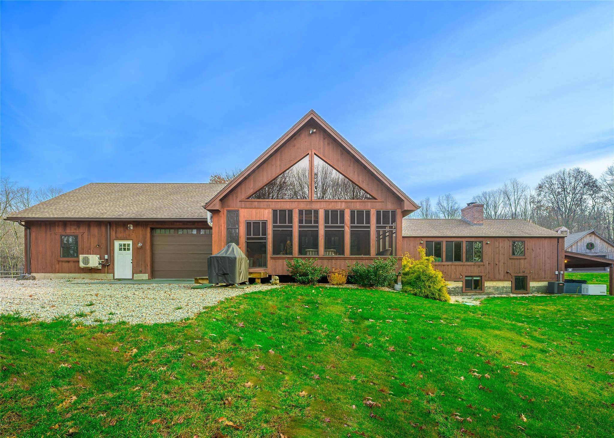 Call Listing Agent, NY 06763,50 Hickory Hill road