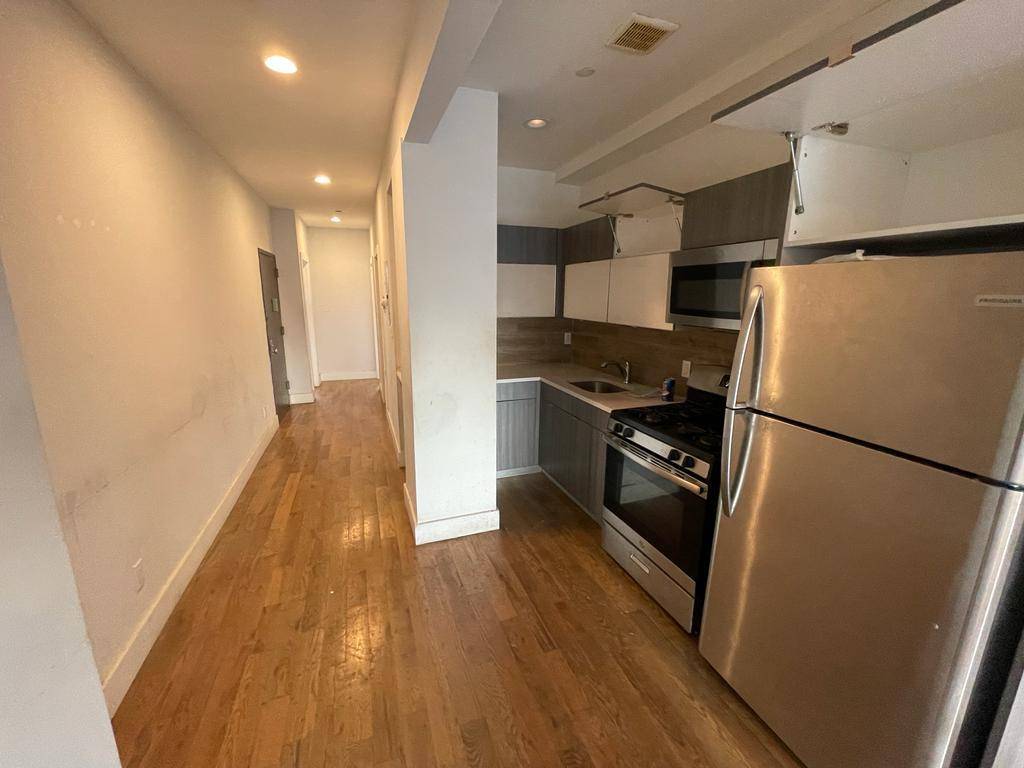 Brooklyn, NY 11208,19 Malta Street #6