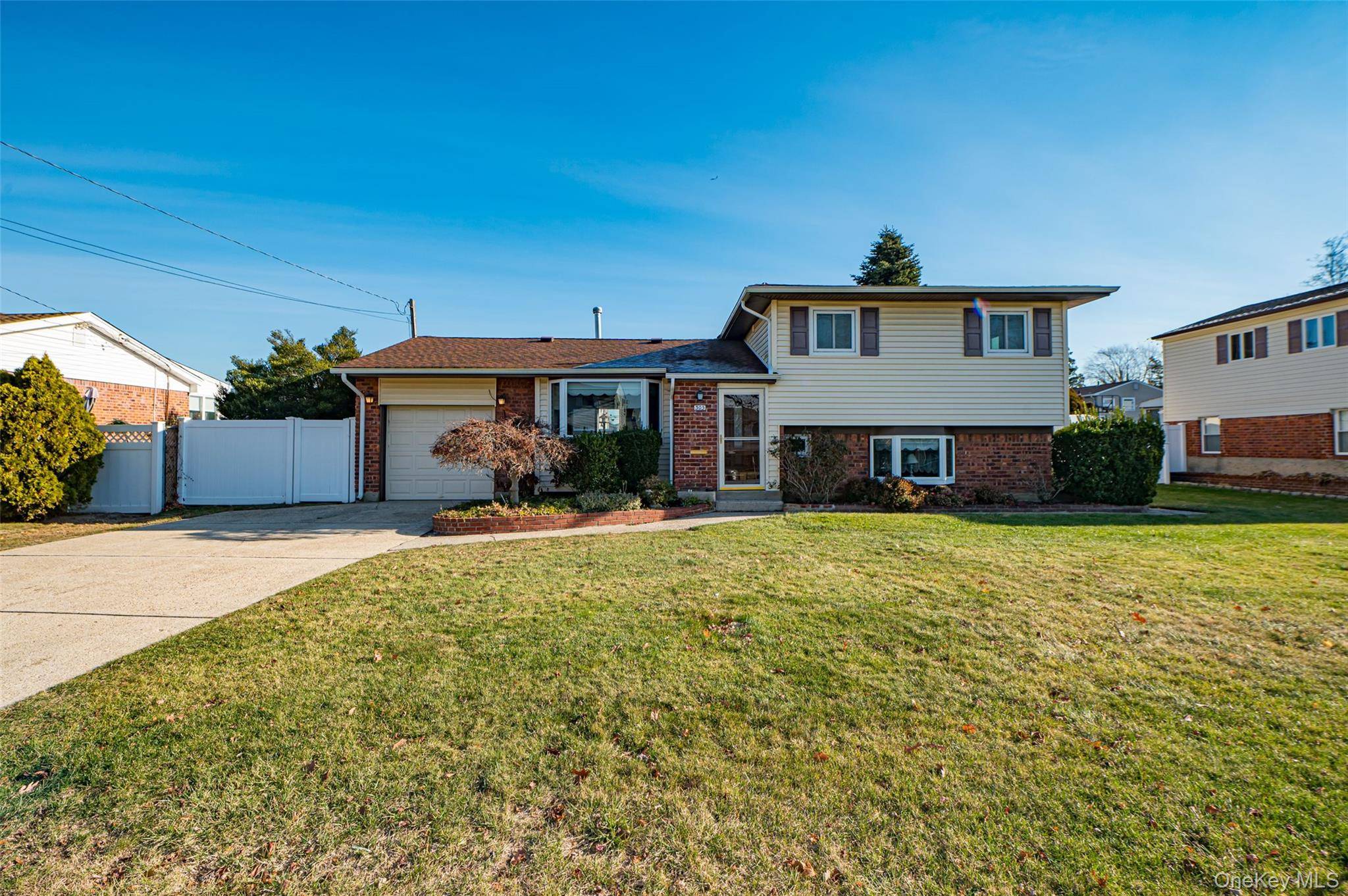 Deer Park, NY 11729,305 West 20th Street