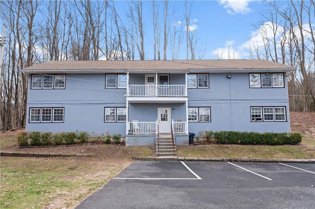 Ellenville, NY 12428,40 Burlison AVE #3