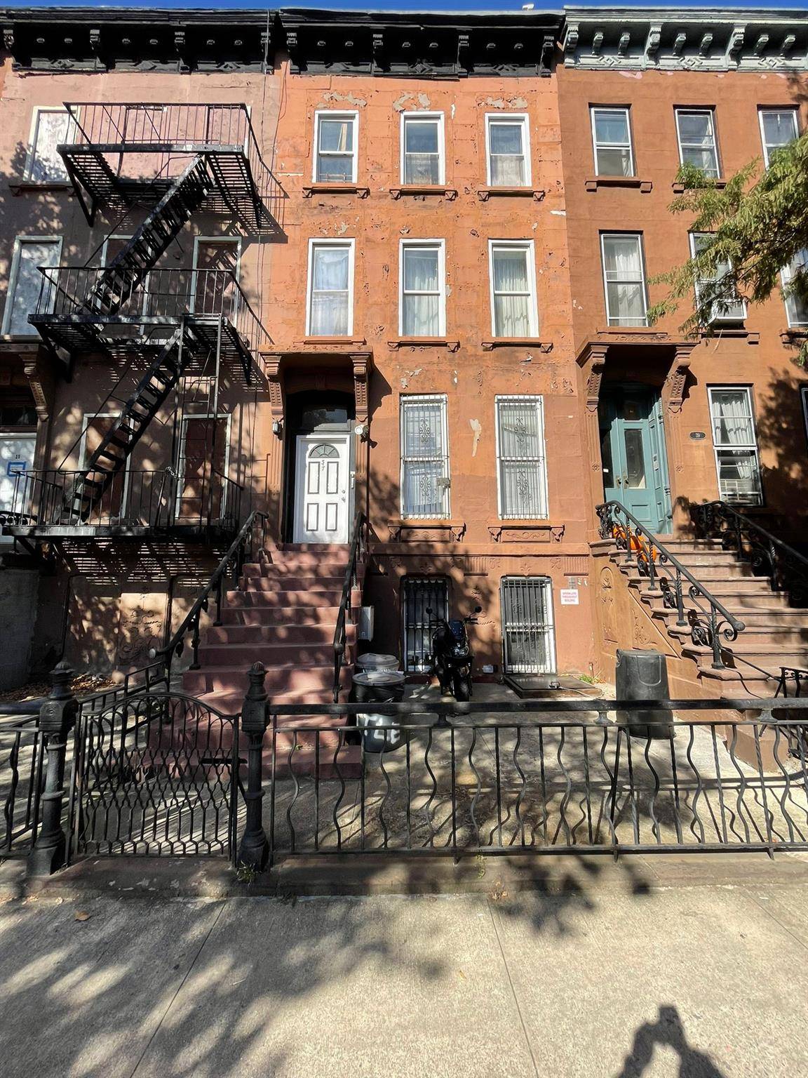 Brooklyn, NY 11216,37 Decatur St