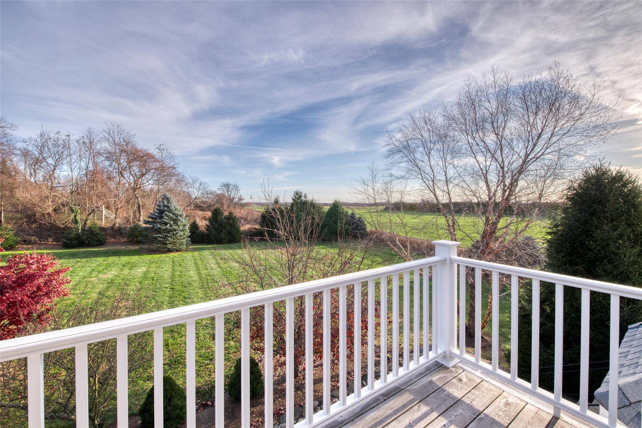 Aquebogue, NY 11901,465 Sound Shore RD