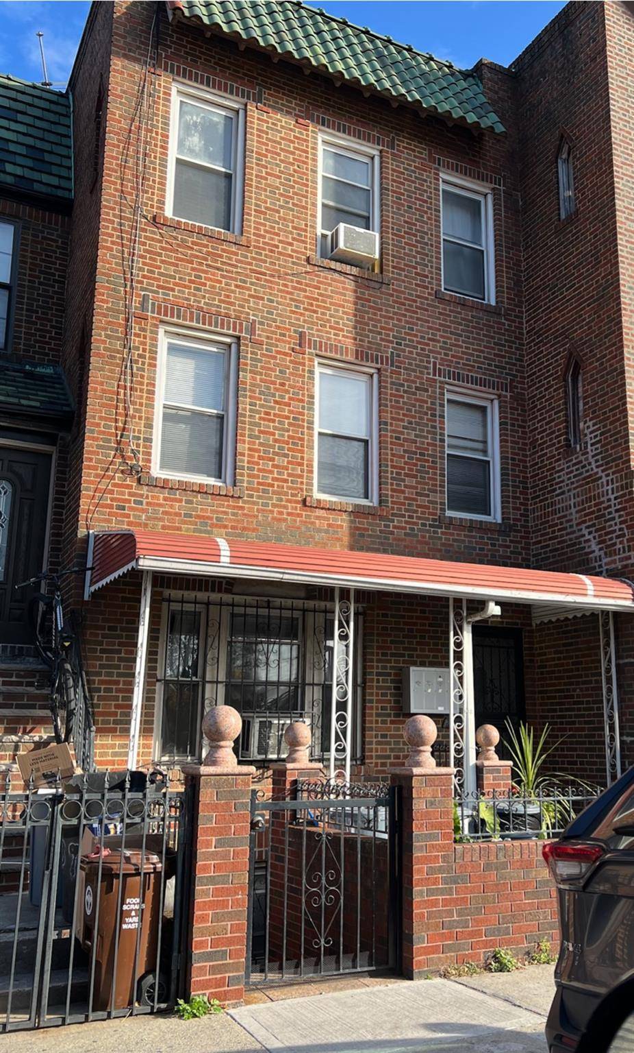 Brooklyn, NY 11203,741 E 42