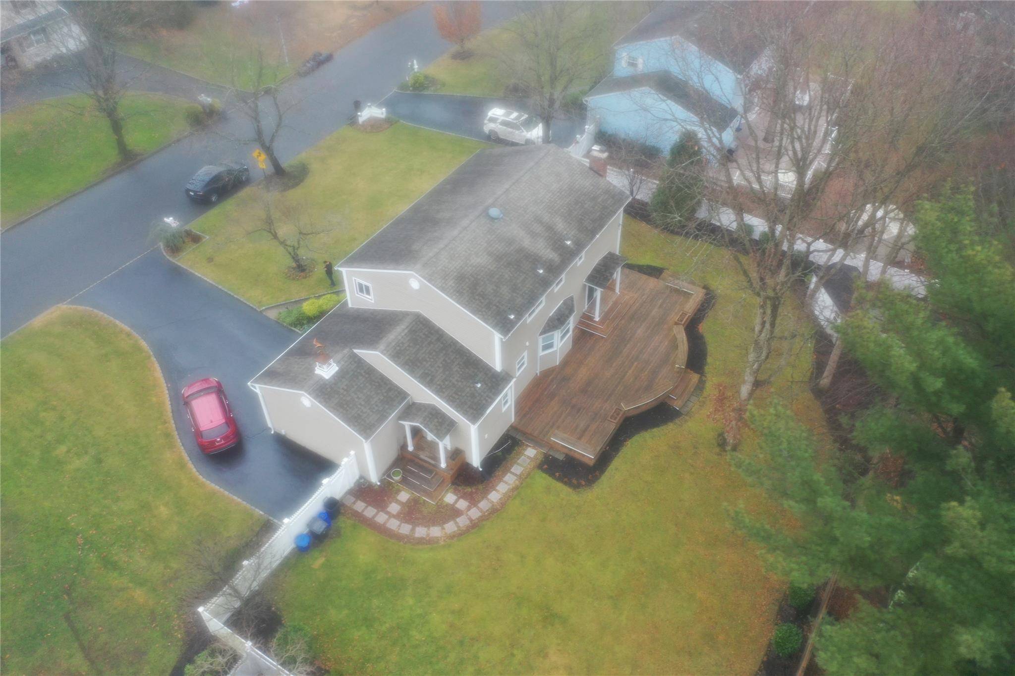 Nesconset, NY 11767,18 Burgundy Ln