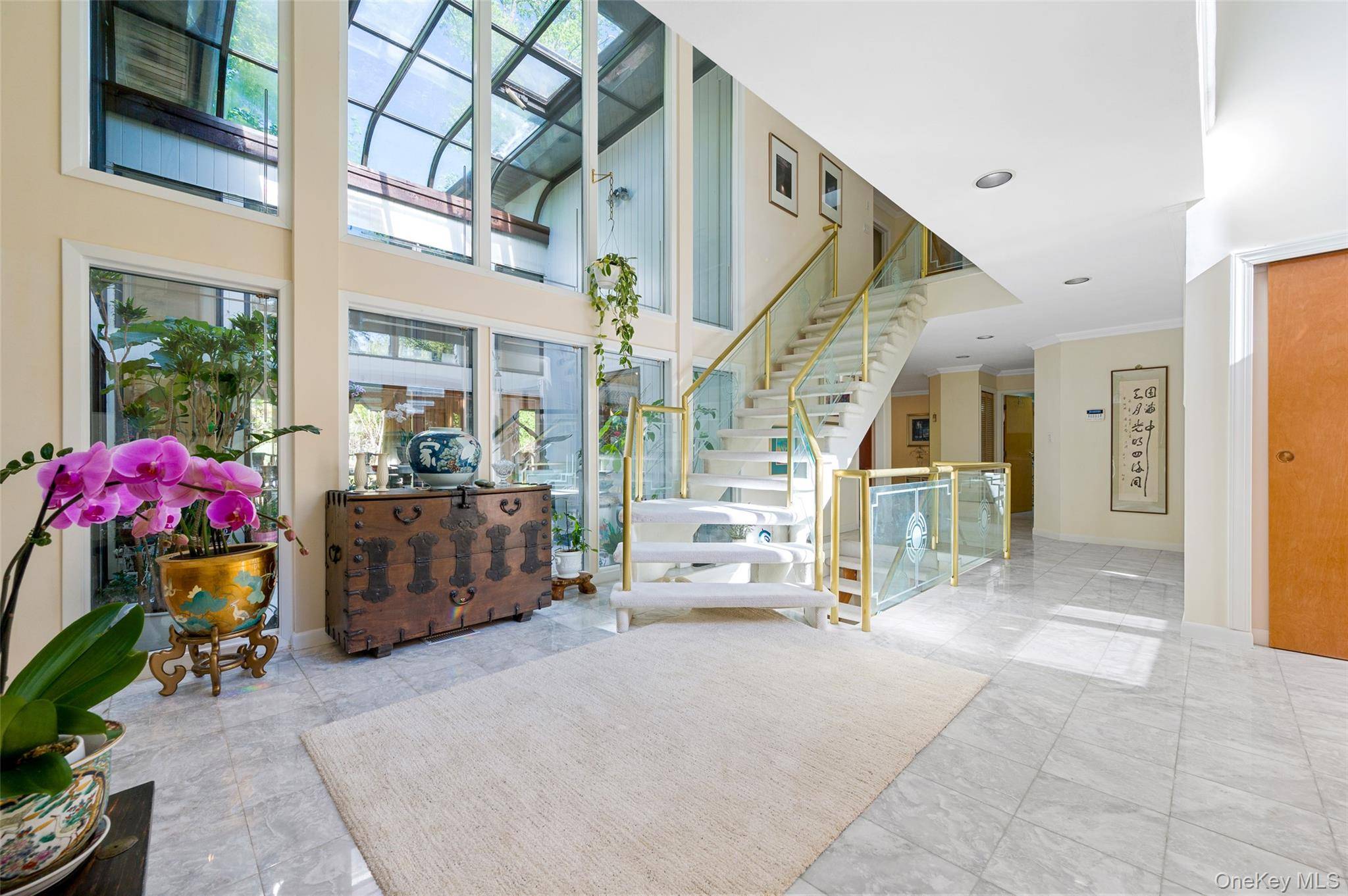 Manhasset, NY 11030,45 Bristol DR