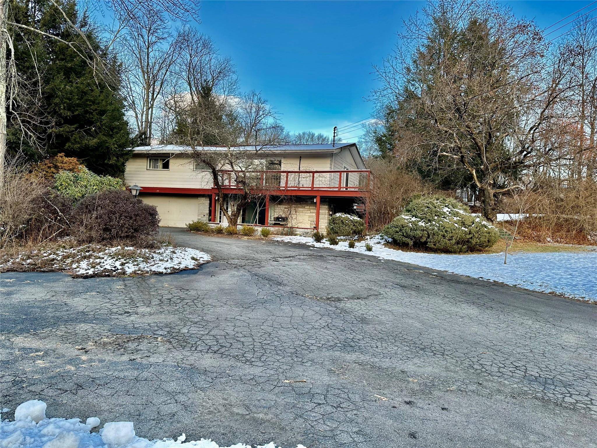 Woodridge, NY 12789,23 Diane BLVD