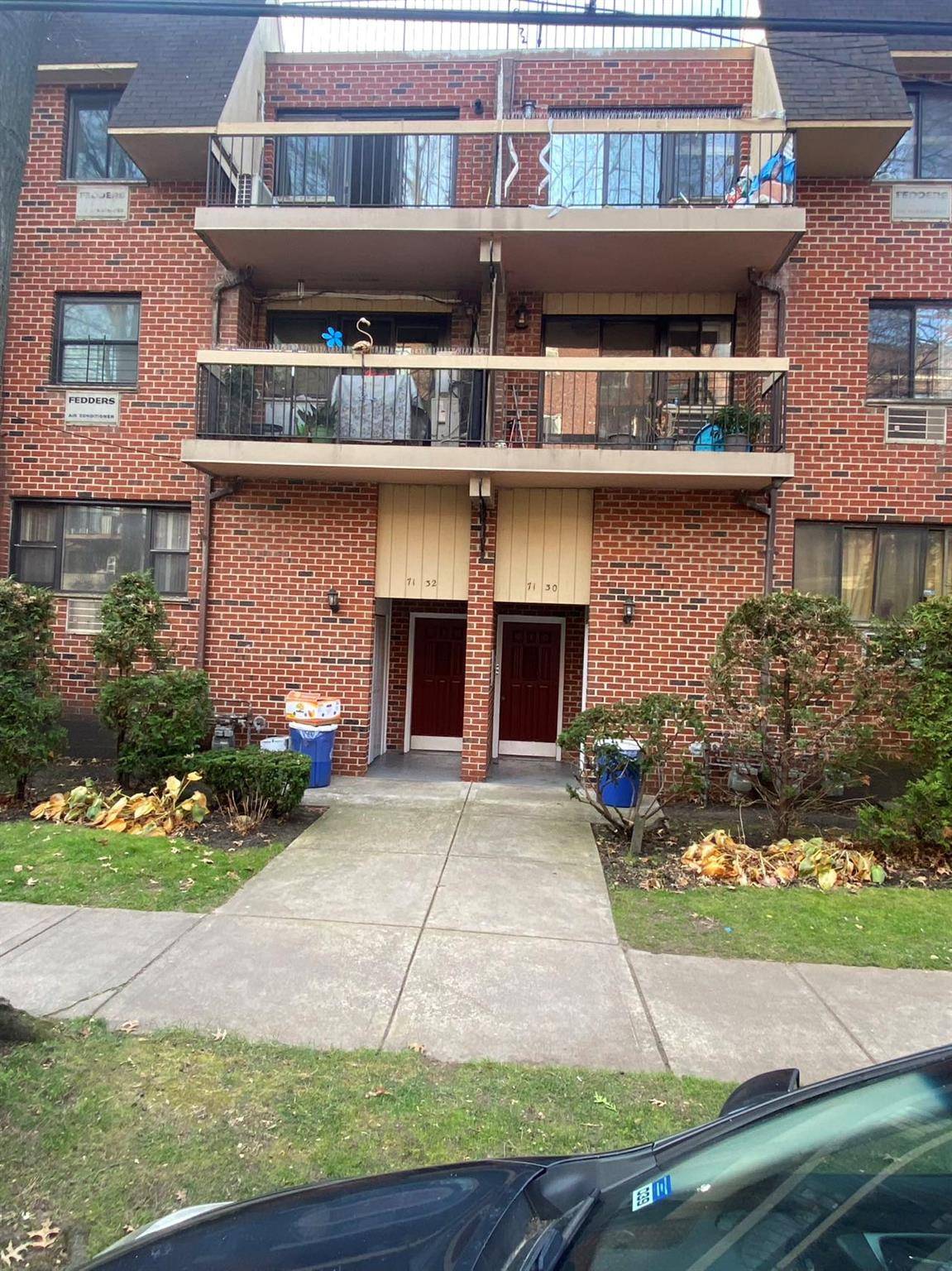 Fresh Meadows, NY 11365,71-32 162 ST #1