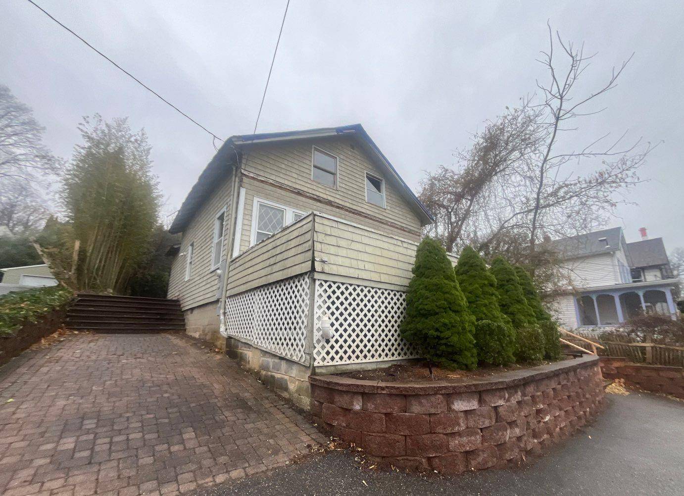 Port Jefferson, NY 11777,217 Bayview TER