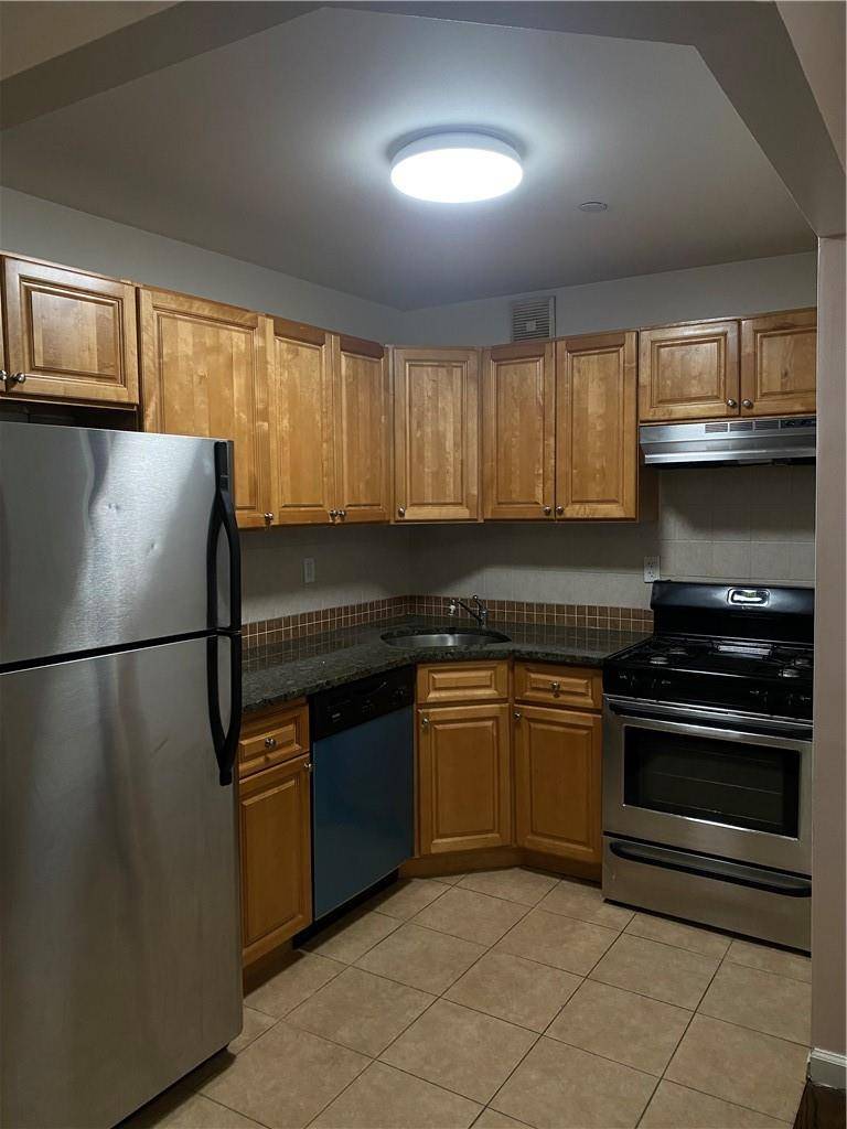 Bronx, NY 10468,2792 Sedgwick AVE #1A