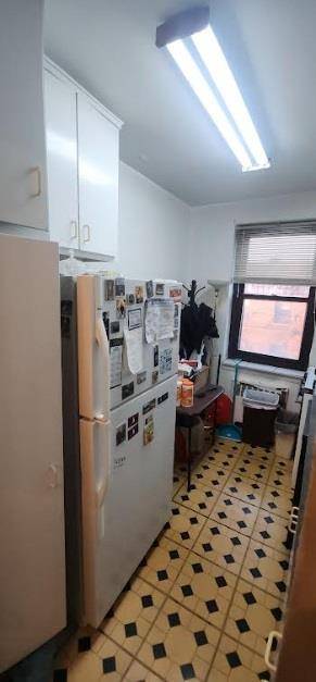 Jackson Heights, NY 11372,90-09 Northern BLVD #605