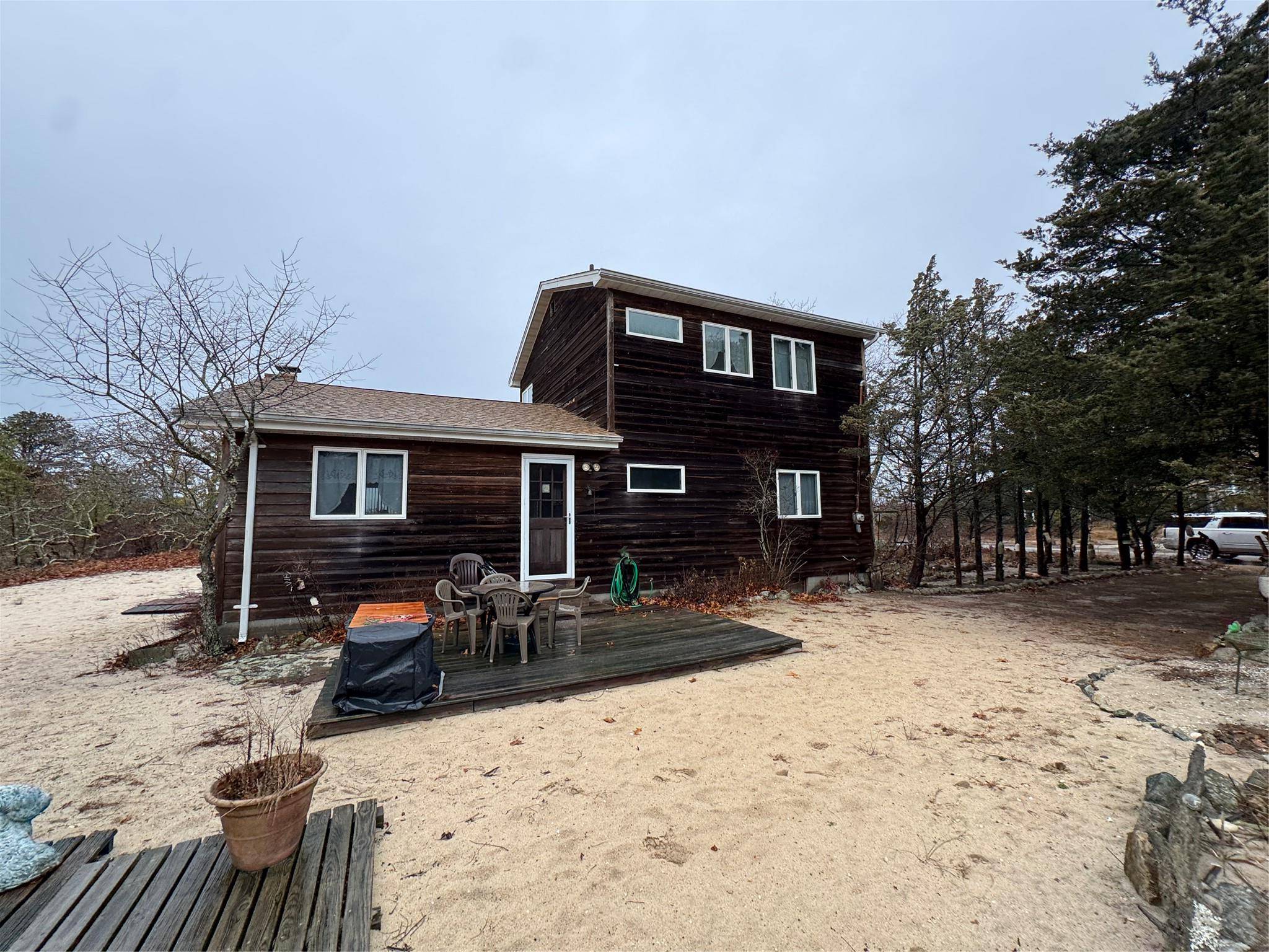 Southold, NY 11971,65 Lake DR