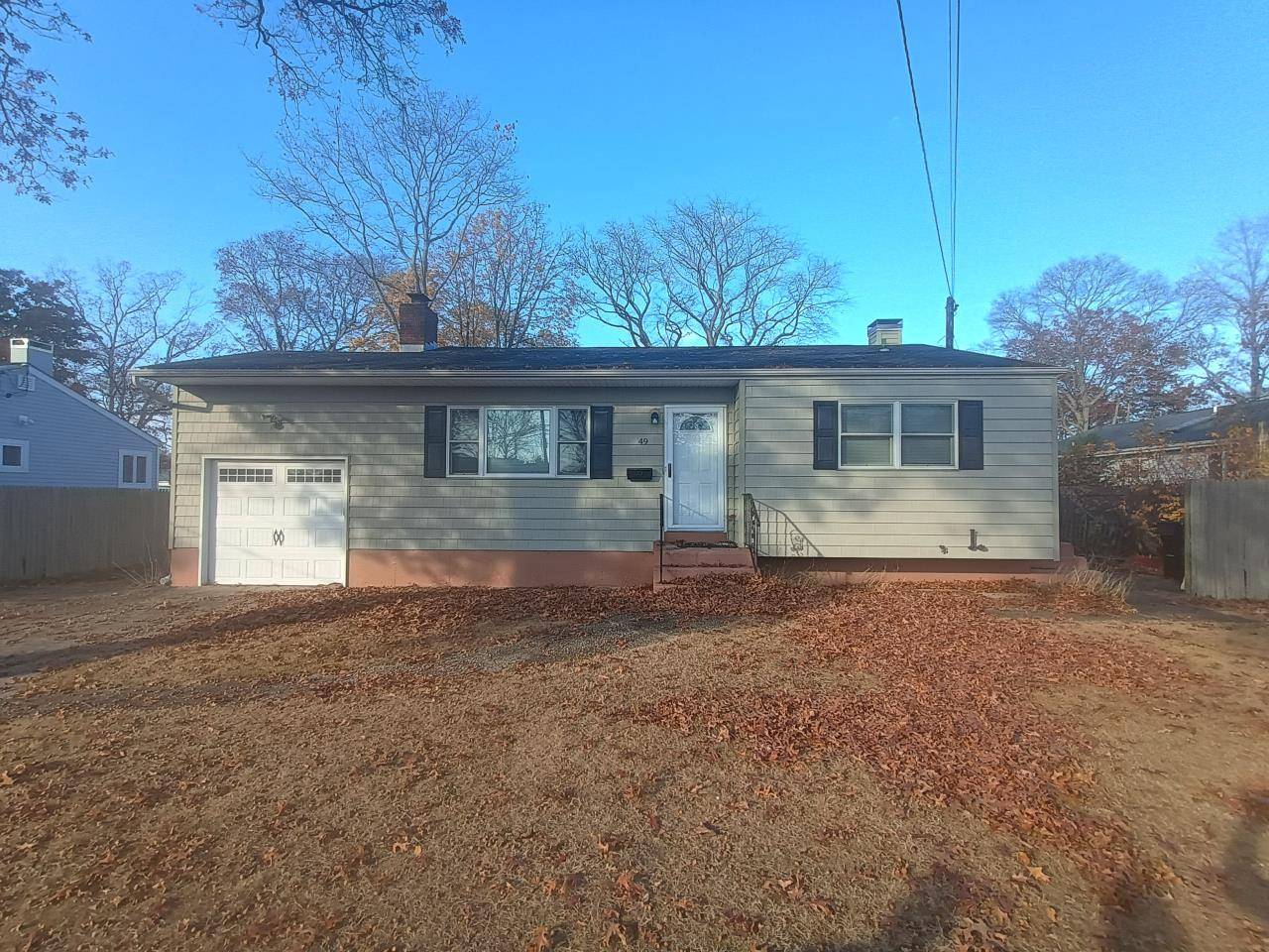 Islip, NY 11751,49 45 ST