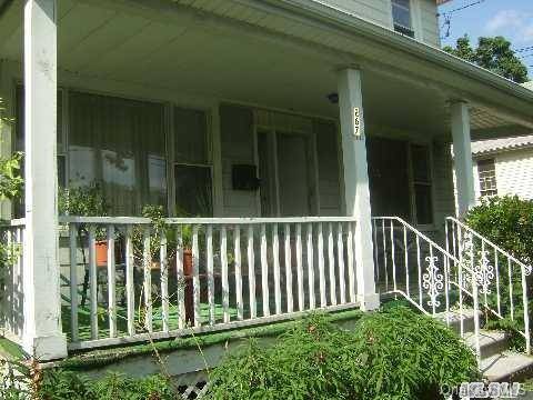 Great Neck, NY 11021,267 Schenck AVE #Apt# Right