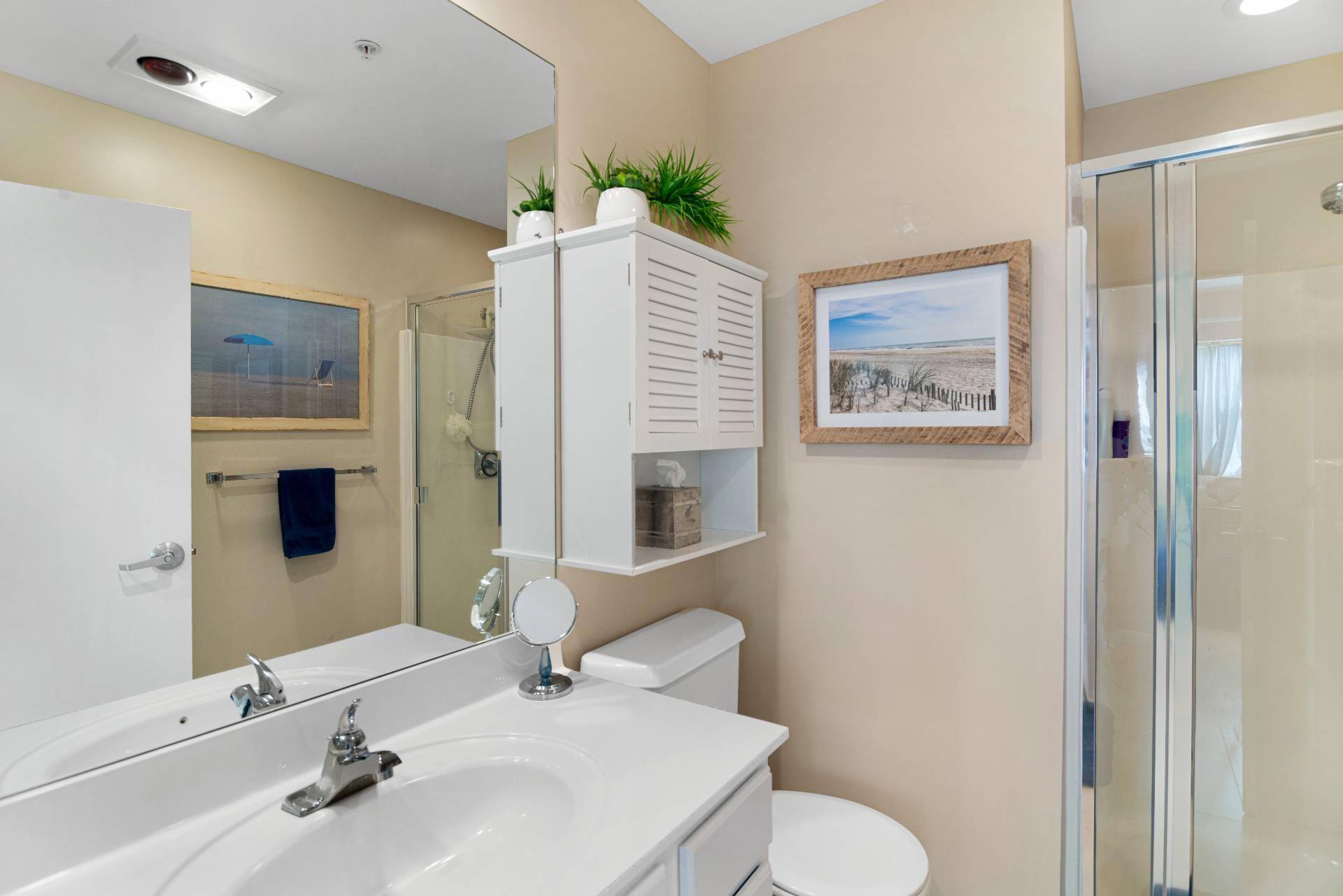 Westhampton Beach, NY 11978,250 Dune RD #118