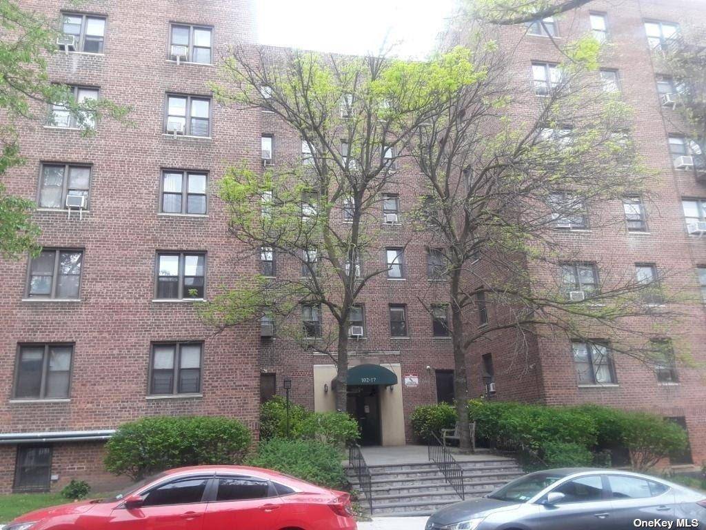 Forest Hills, NY 11375,102-18 64 Ave #5N