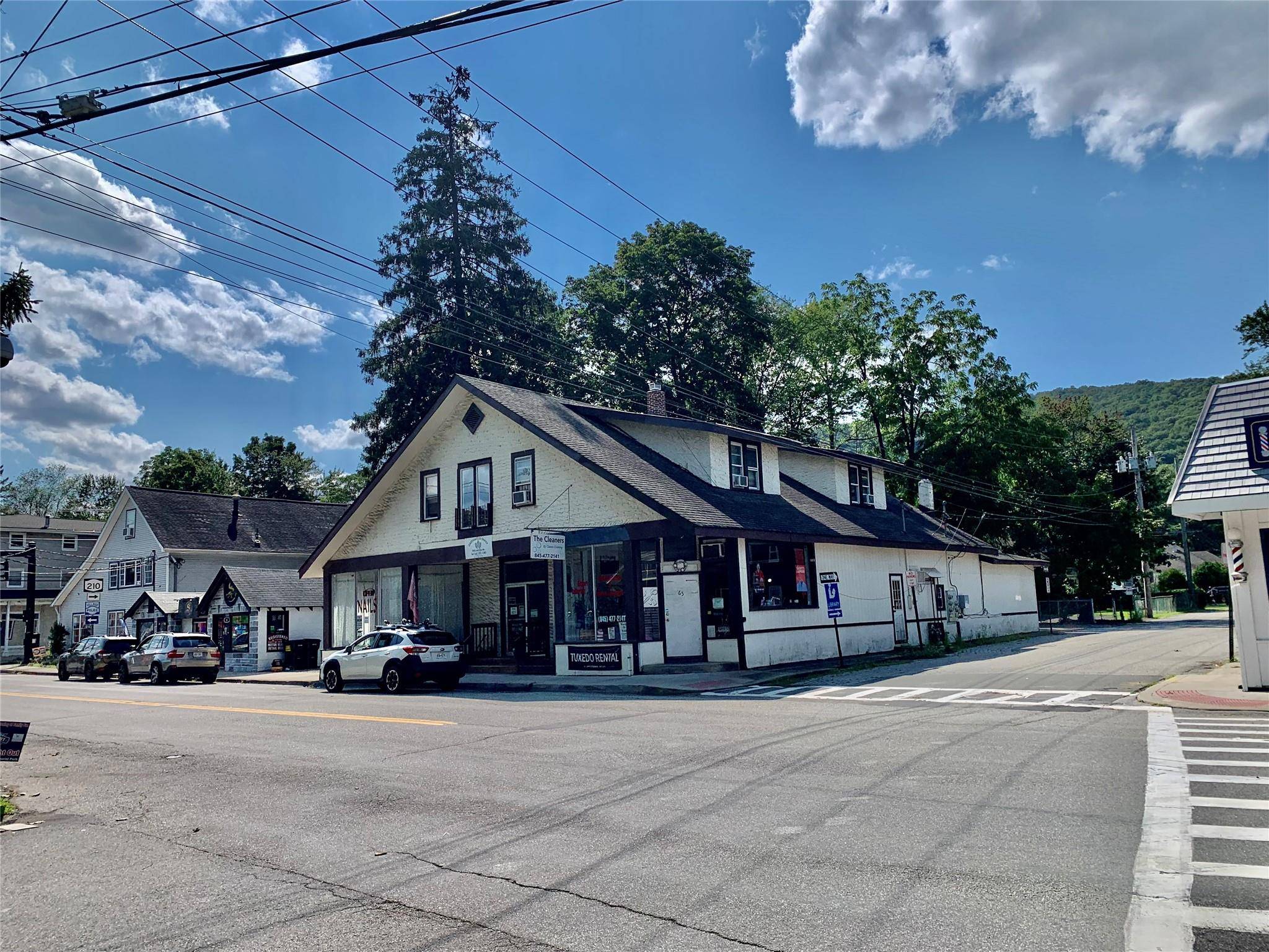 Greenwood Lake, NY 10925,65 Windermere AVE