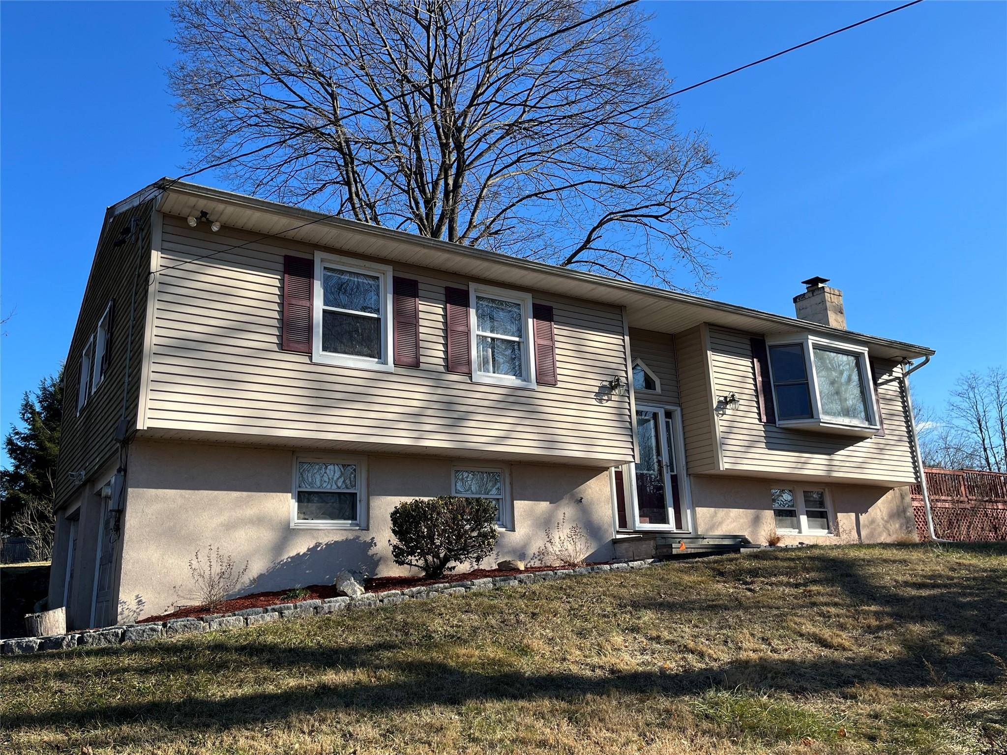 Poughkeepsie, NY 12603,161 Titusville RD