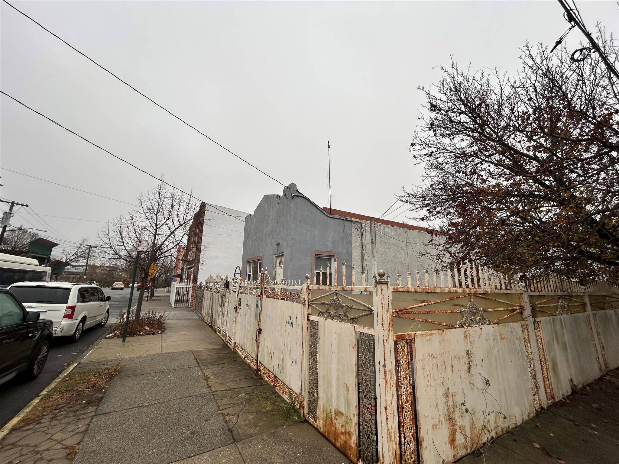 Brooklyn, NY 11208,760-762 Wortman AVE