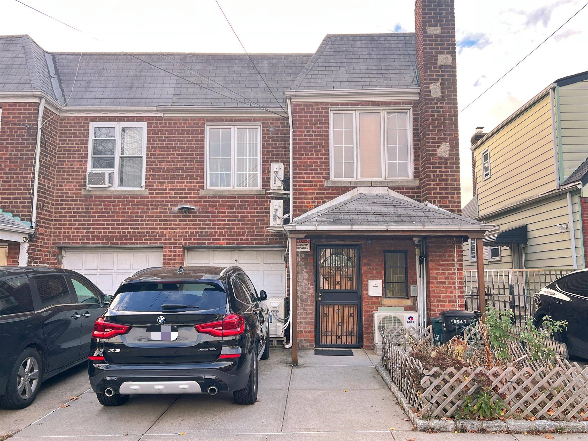 Flushing, NY 11367,136-42 62 RD